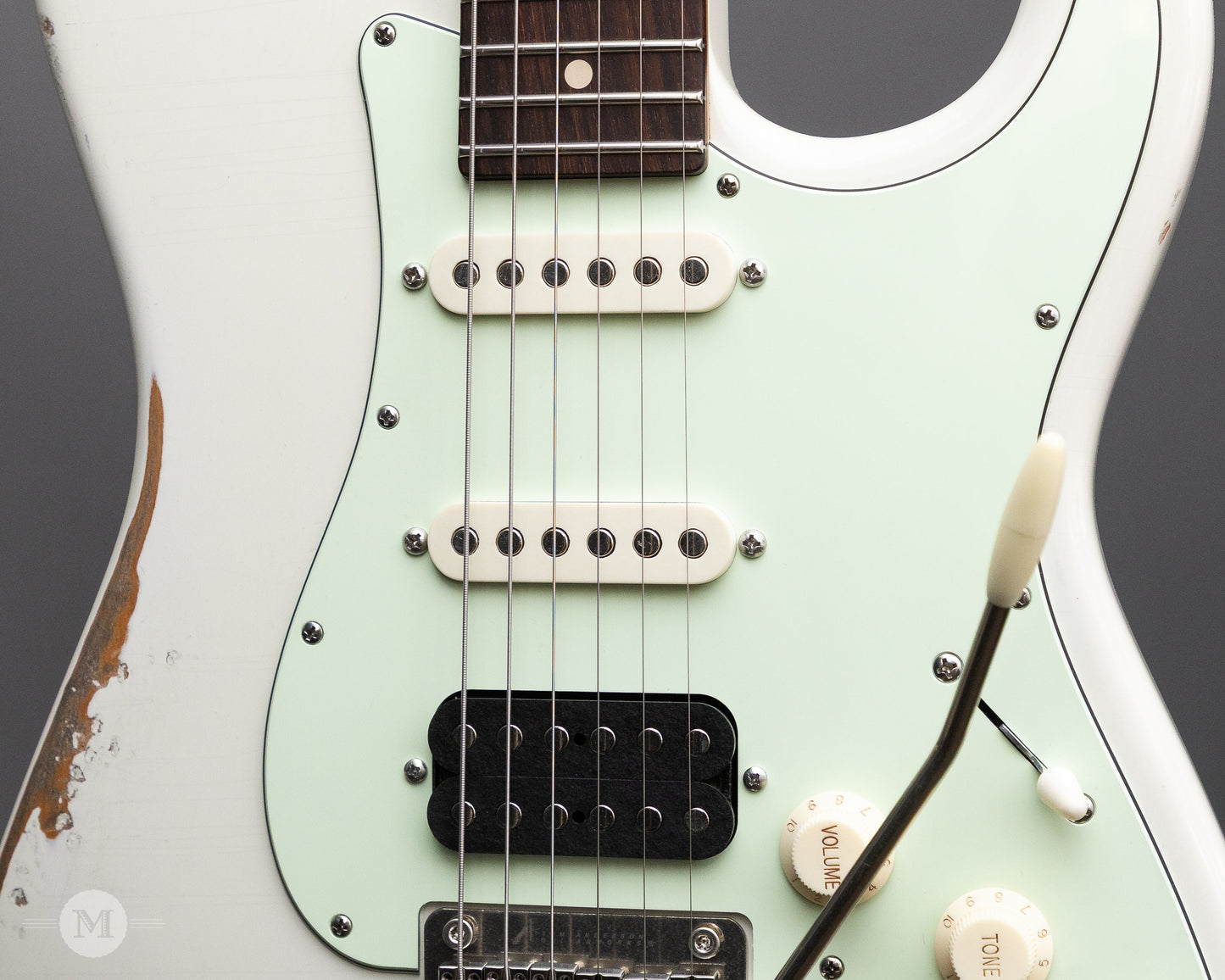 Tom Anderson Electric Guitars - Icon Classic - Olympic White - In-Distress Level 2