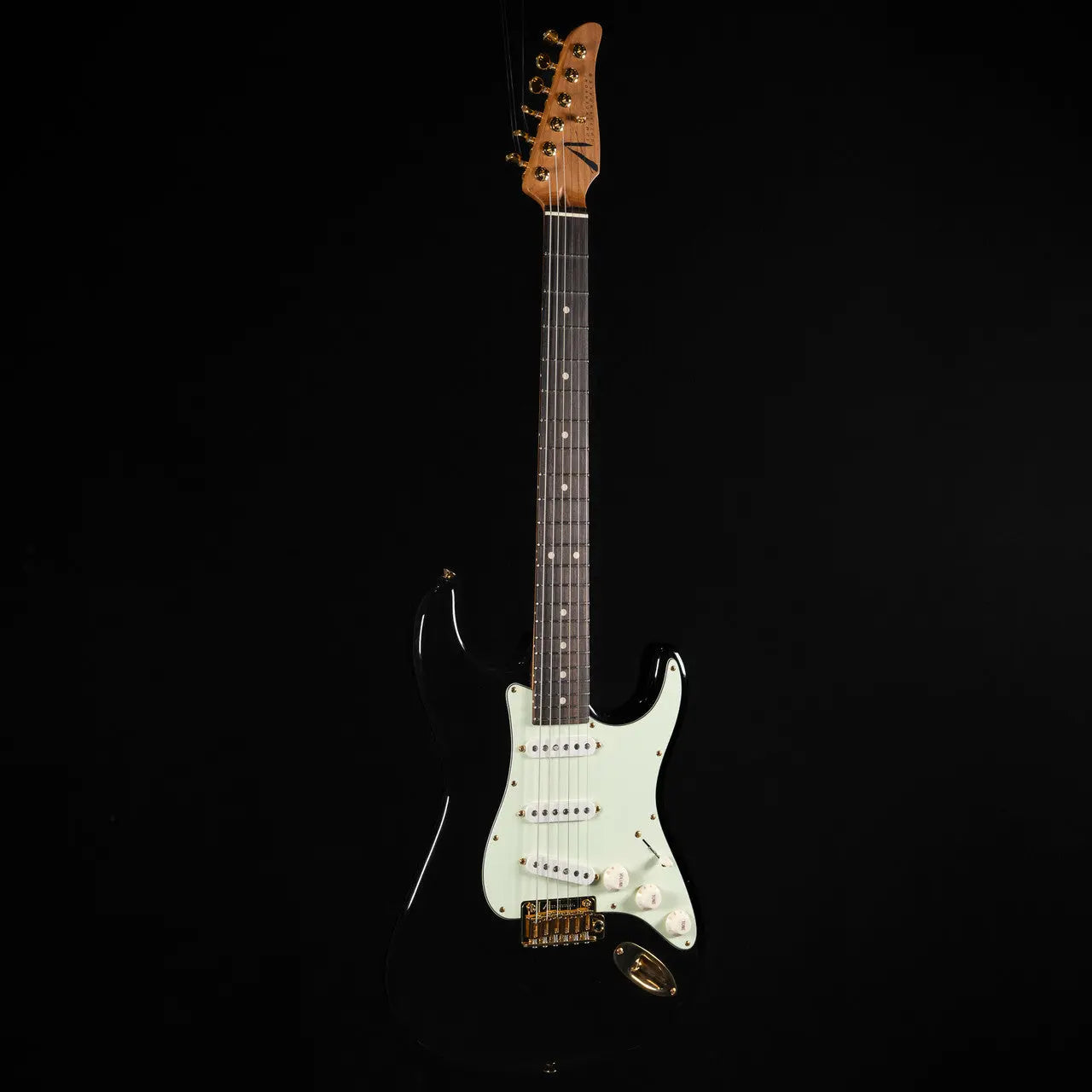 Tom Anderson Icon Classic In-Distress Level 1 - Black w/ Gold Hardware