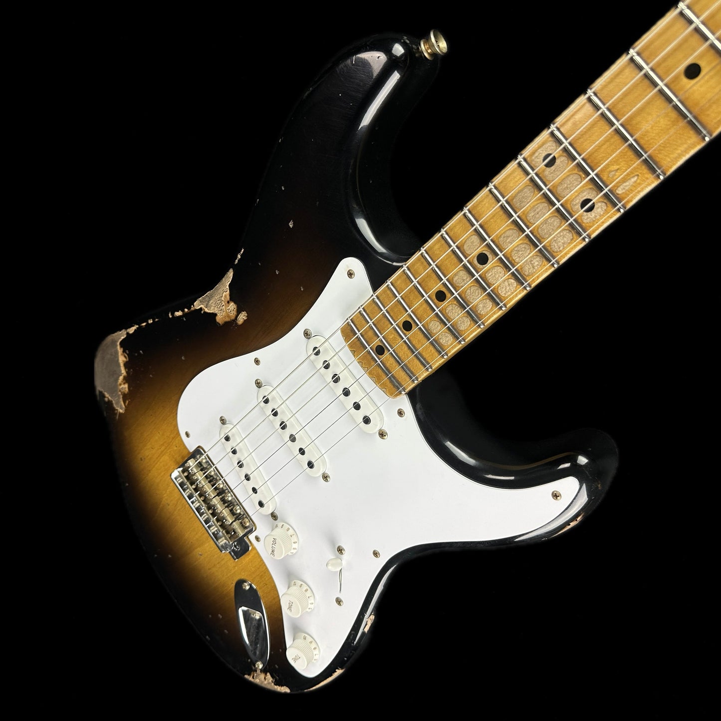 Fender Custom Shop LTD 70th Anniversary 1954 Stratocaster Heavy Relic 2-Color Sunburst w/case