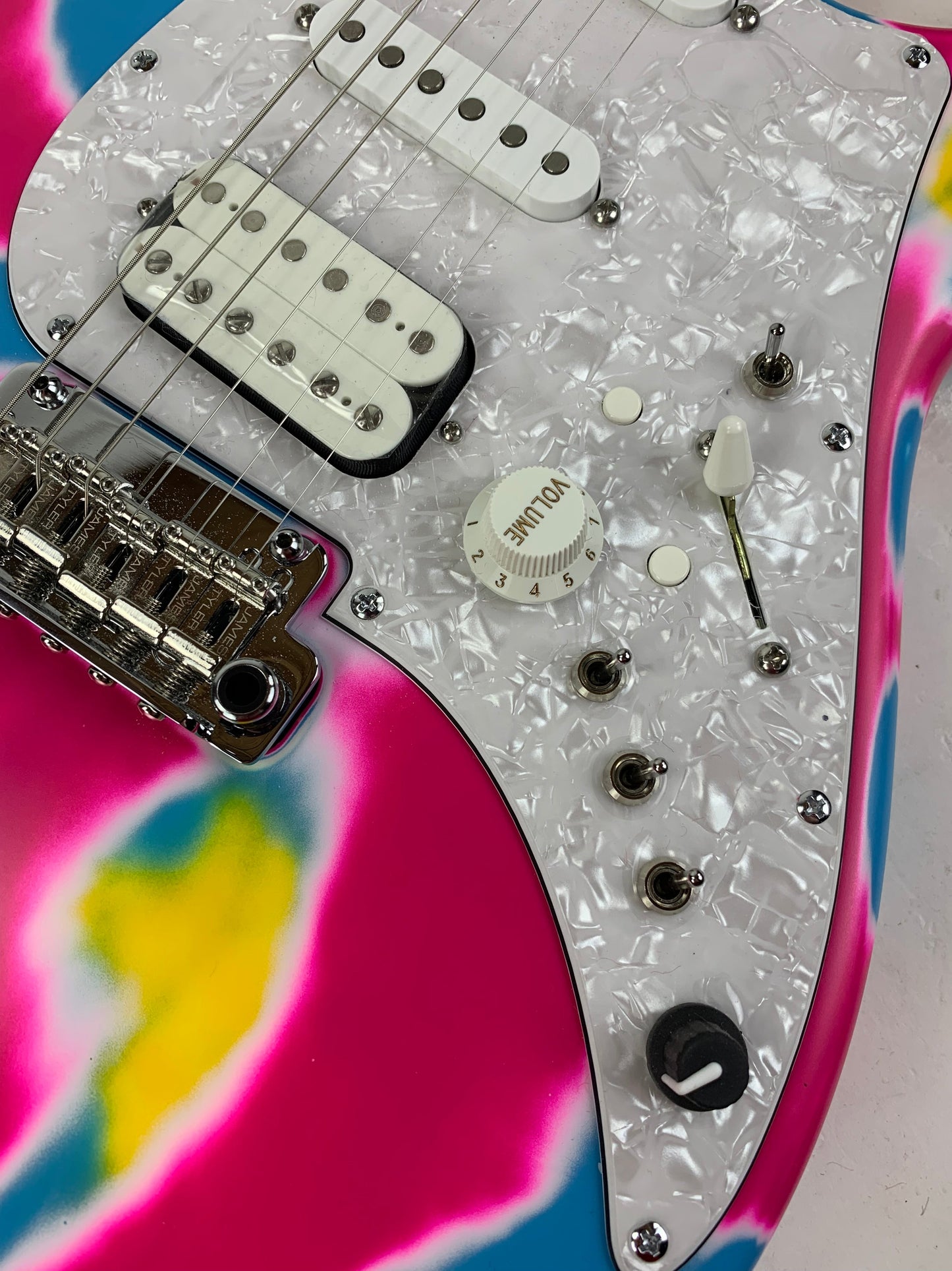 2025 James Tyler USA Studio Elite Vice Vomit Shmear LA SWITCHES Matching Headstock
