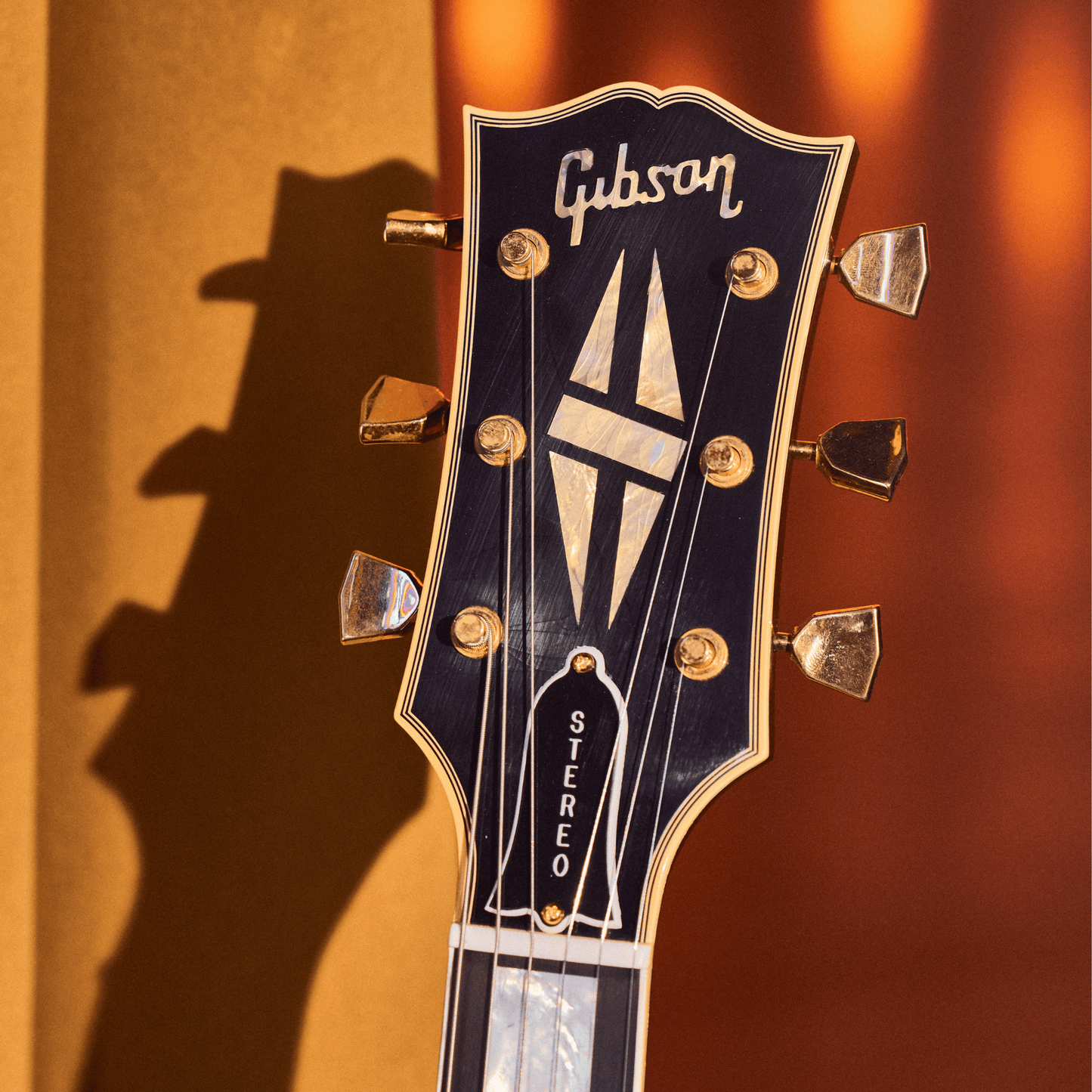 Gibson Custom B.B. King “Rumble in the Jungle” 1974 ES-355, Walnut