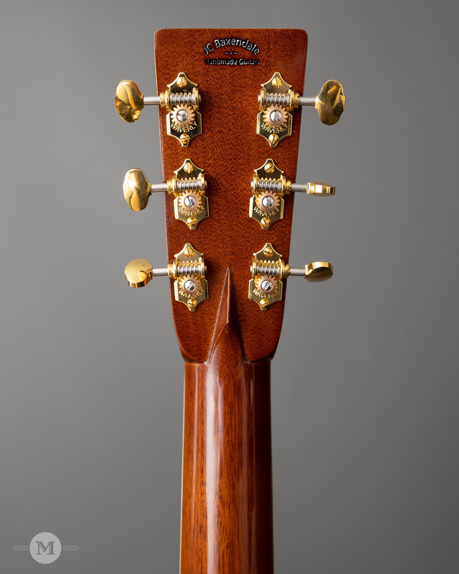JC Baxendale Guitars - 00-42 - Shade Top