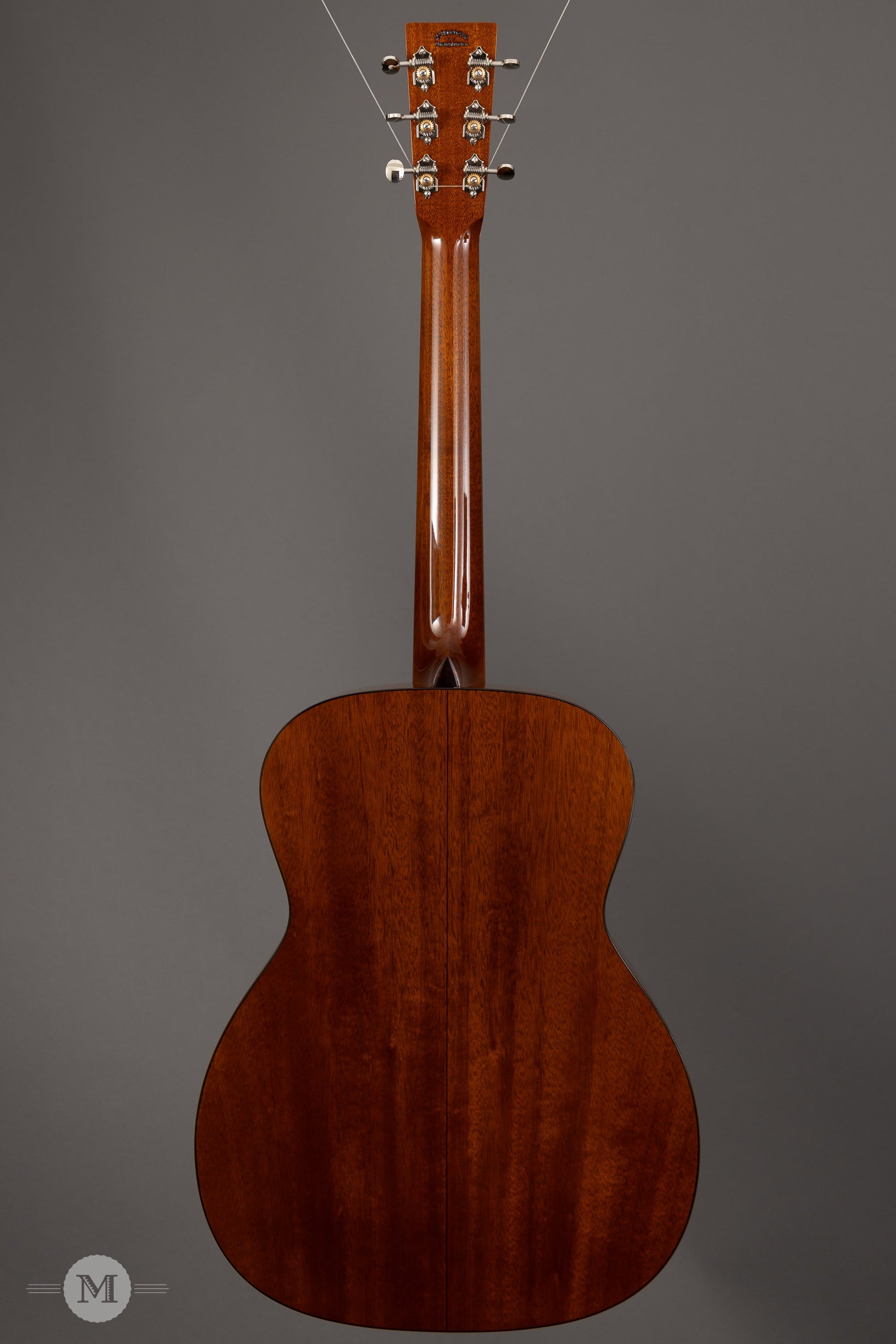 JC Baxendale Guitars - 000-18 - Shade Top