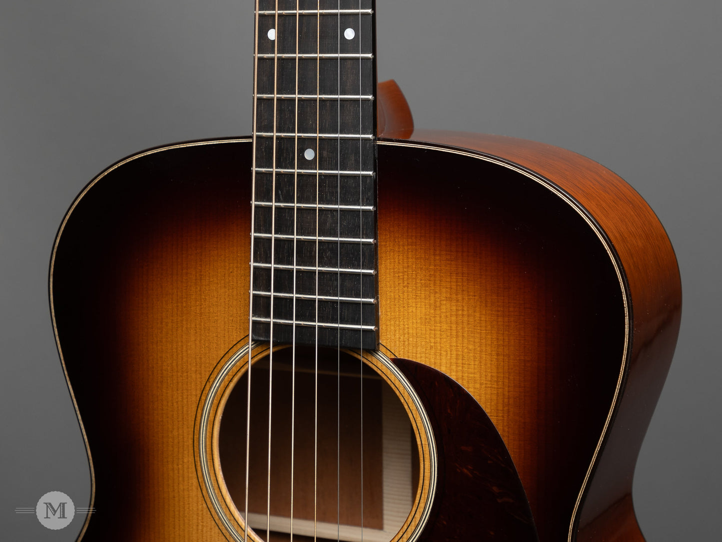 JC Baxendale Guitars - 000-18 - Shade Top