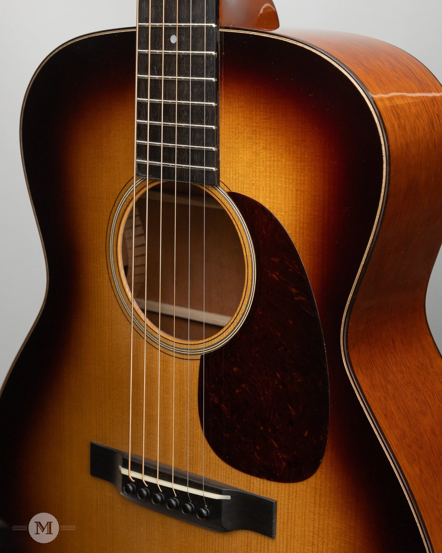 JC Baxendale Guitars - 000-18 - Shade Top