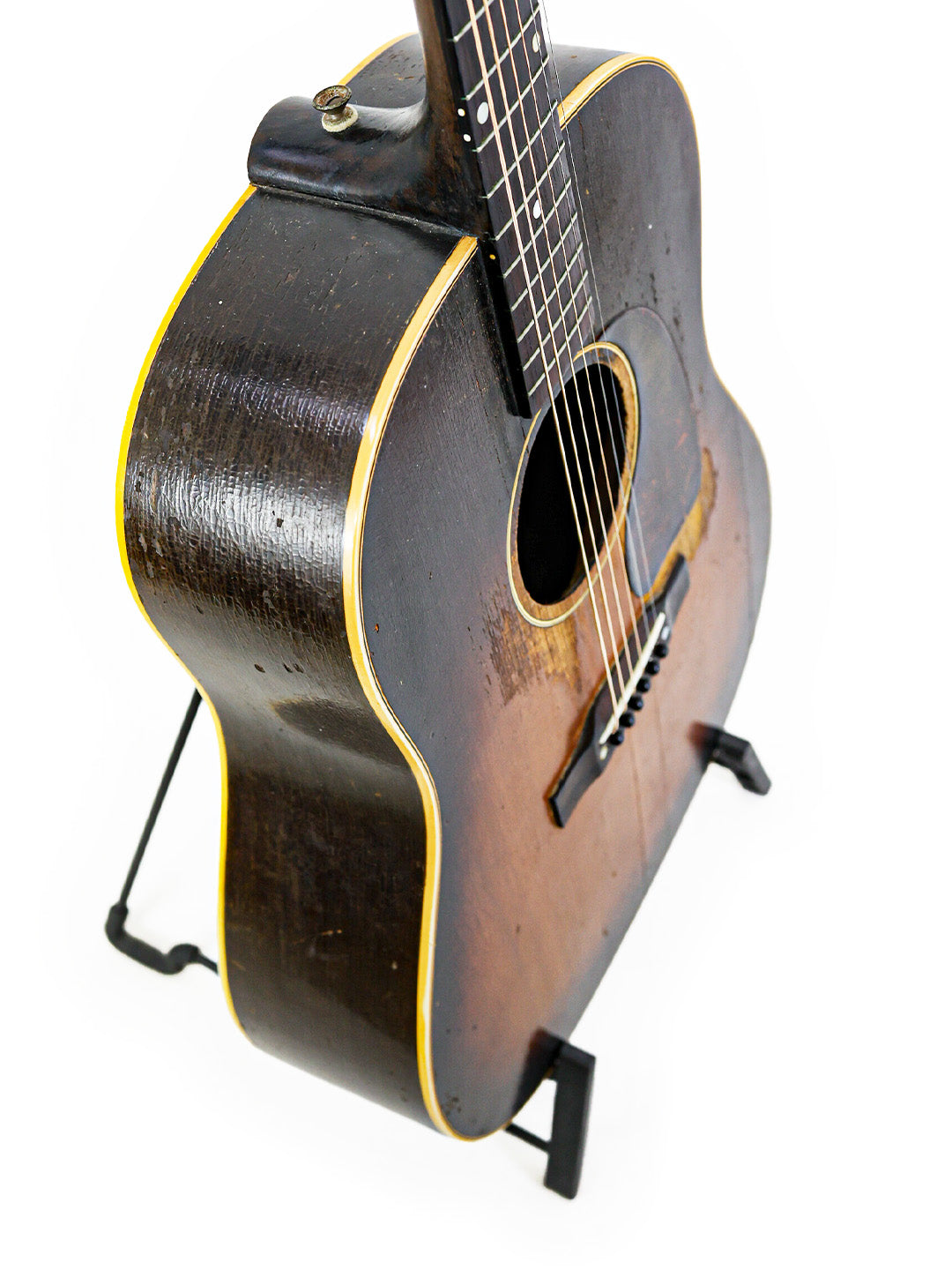 SOLD - Vintage Gibson J-45 - USA 1953