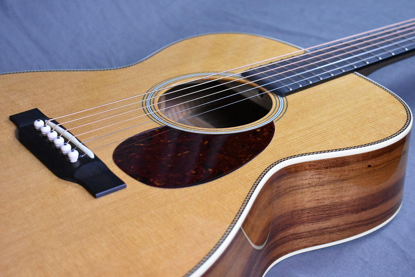 Bourgeois OM Vintage Custom Panama Red