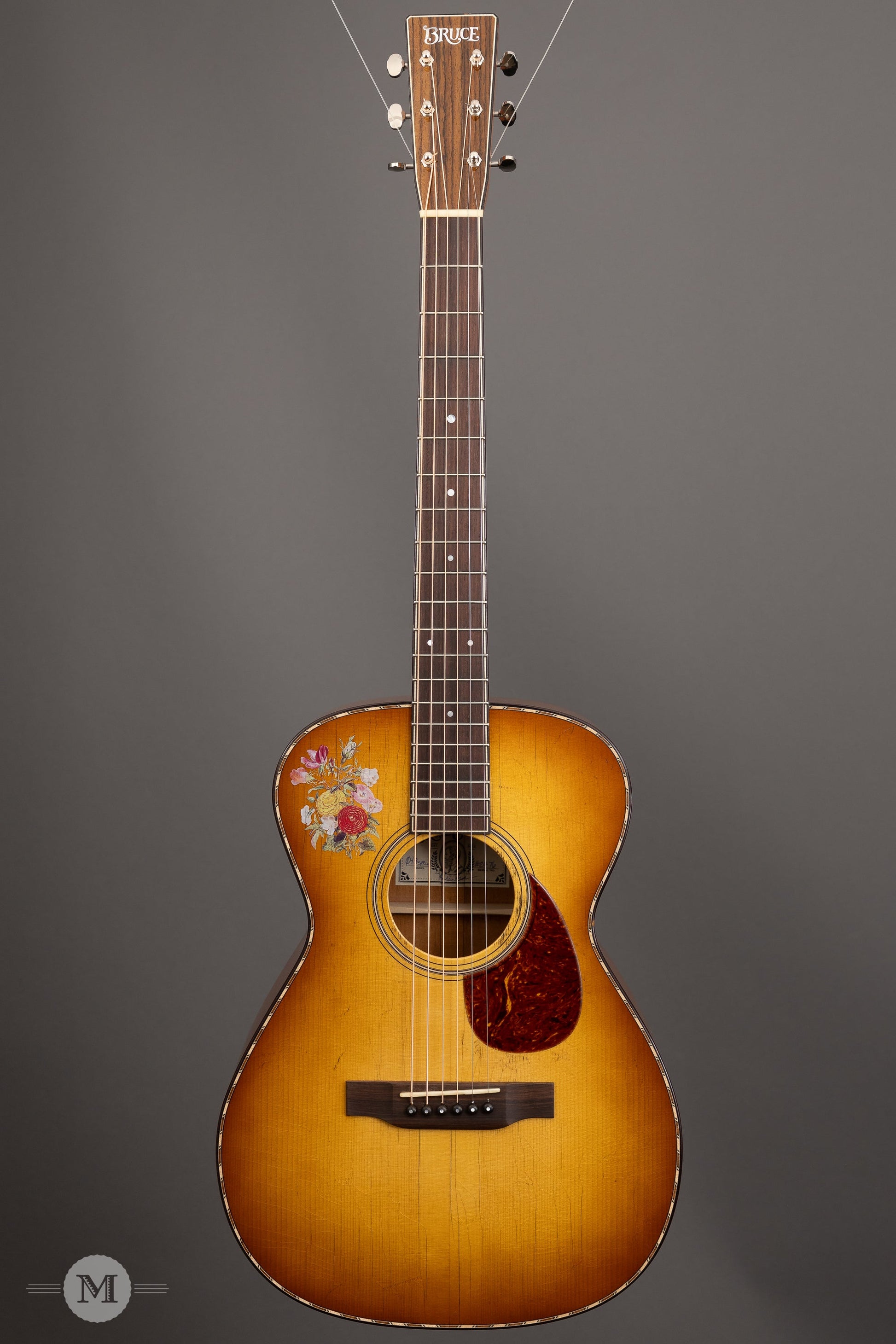 Bruce Guitars - 0-18SBA - Aged Sunburst - Adirondack