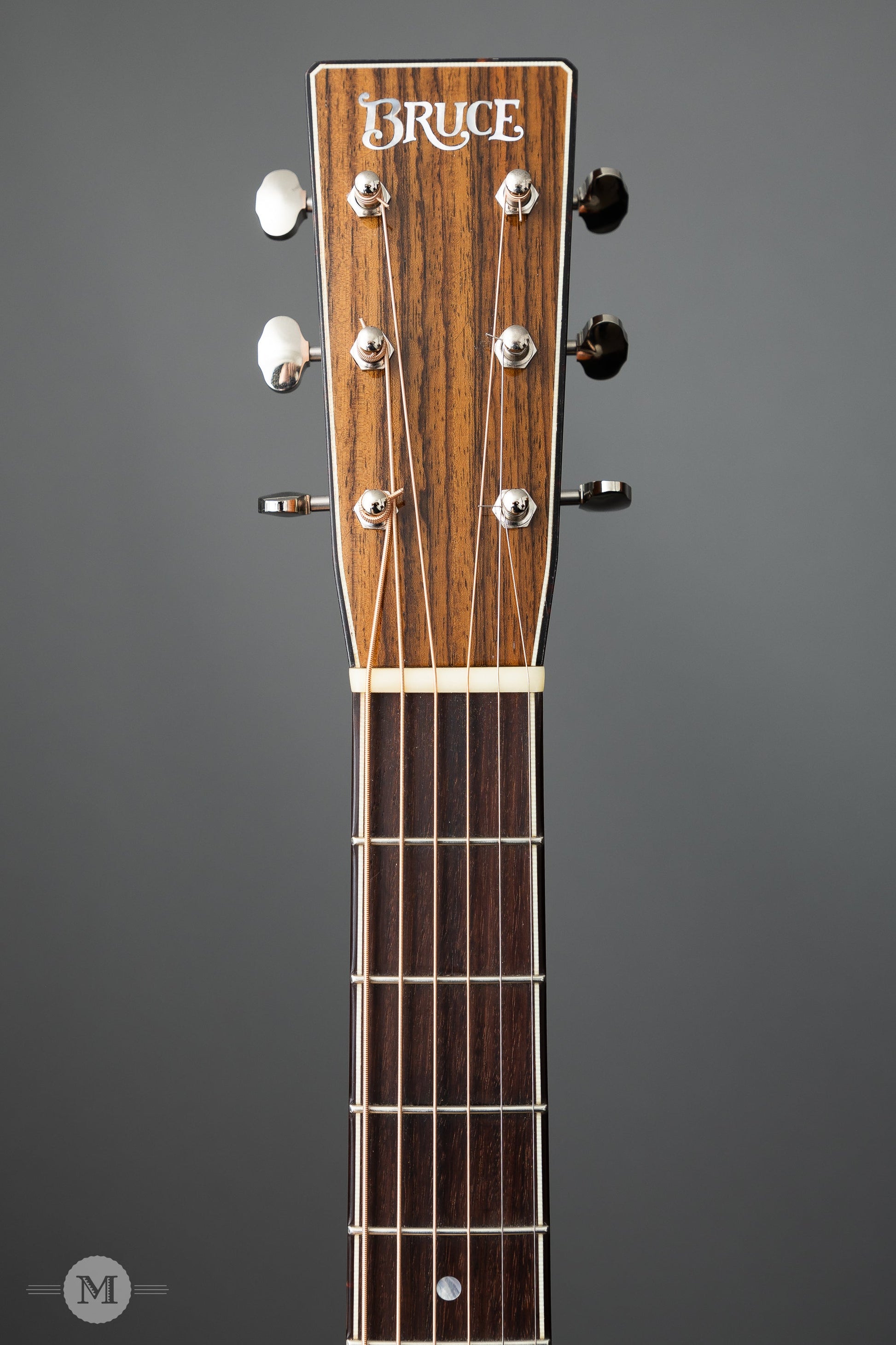 Bruce Guitars - 0-18SBA - Aged Sunburst - Adirondack