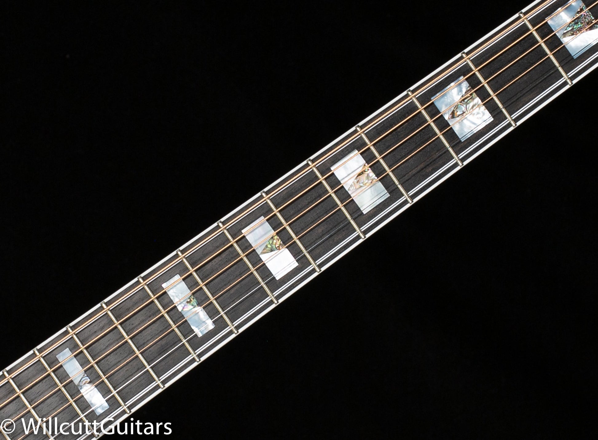 Guild D-55E Antique Burst (942)