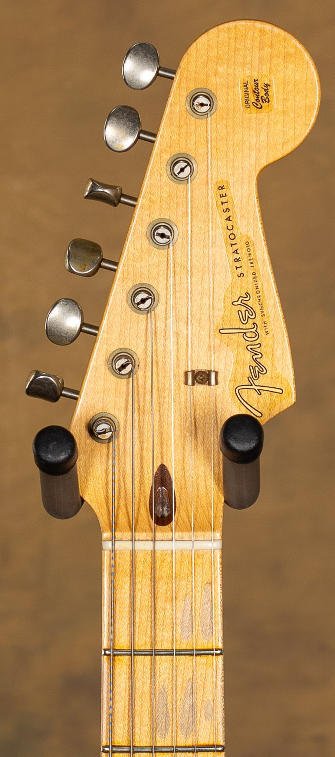 Fender Custom Shop Eric Clapton Signature Stratocaster Journeyman Relic Aged White Blonde