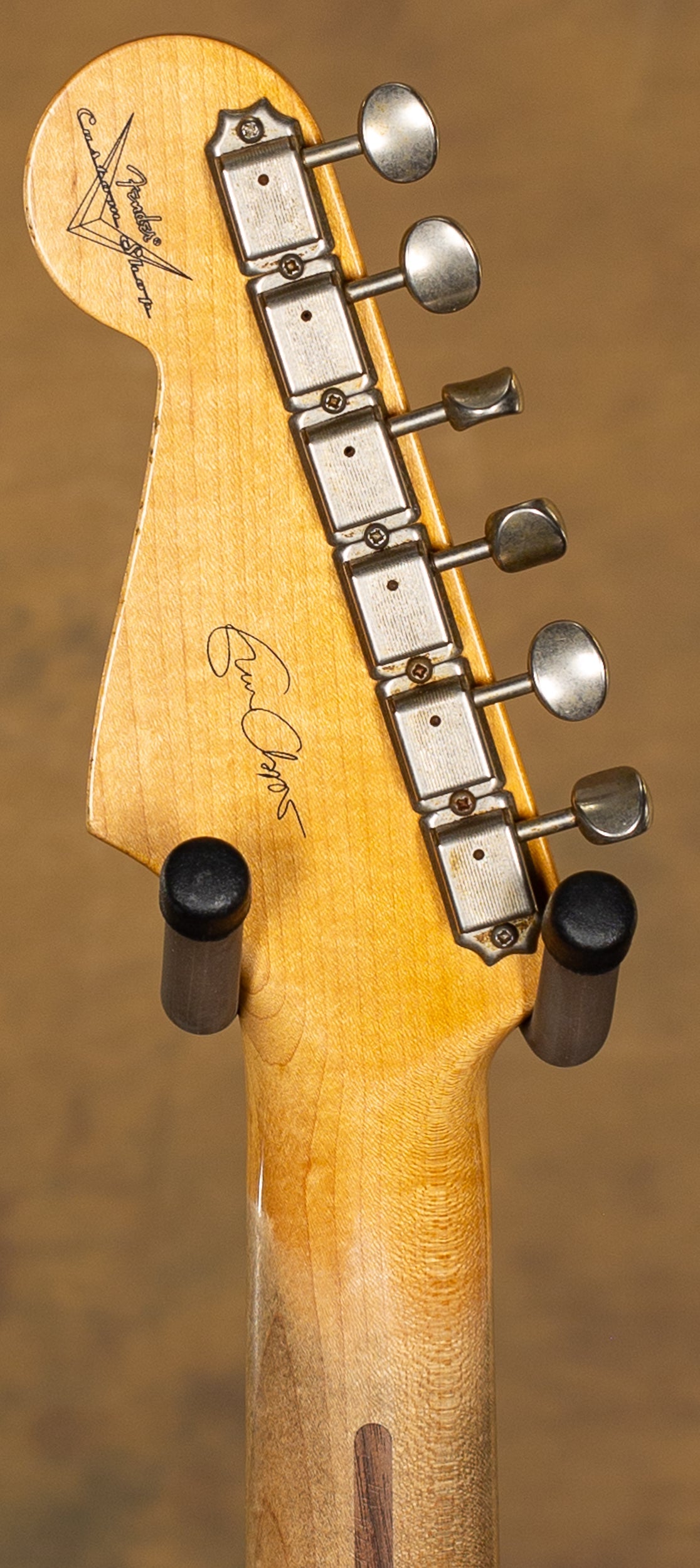Fender Custom Shop Eric Clapton Signature Stratocaster Journeyman Relic Aged White Blonde