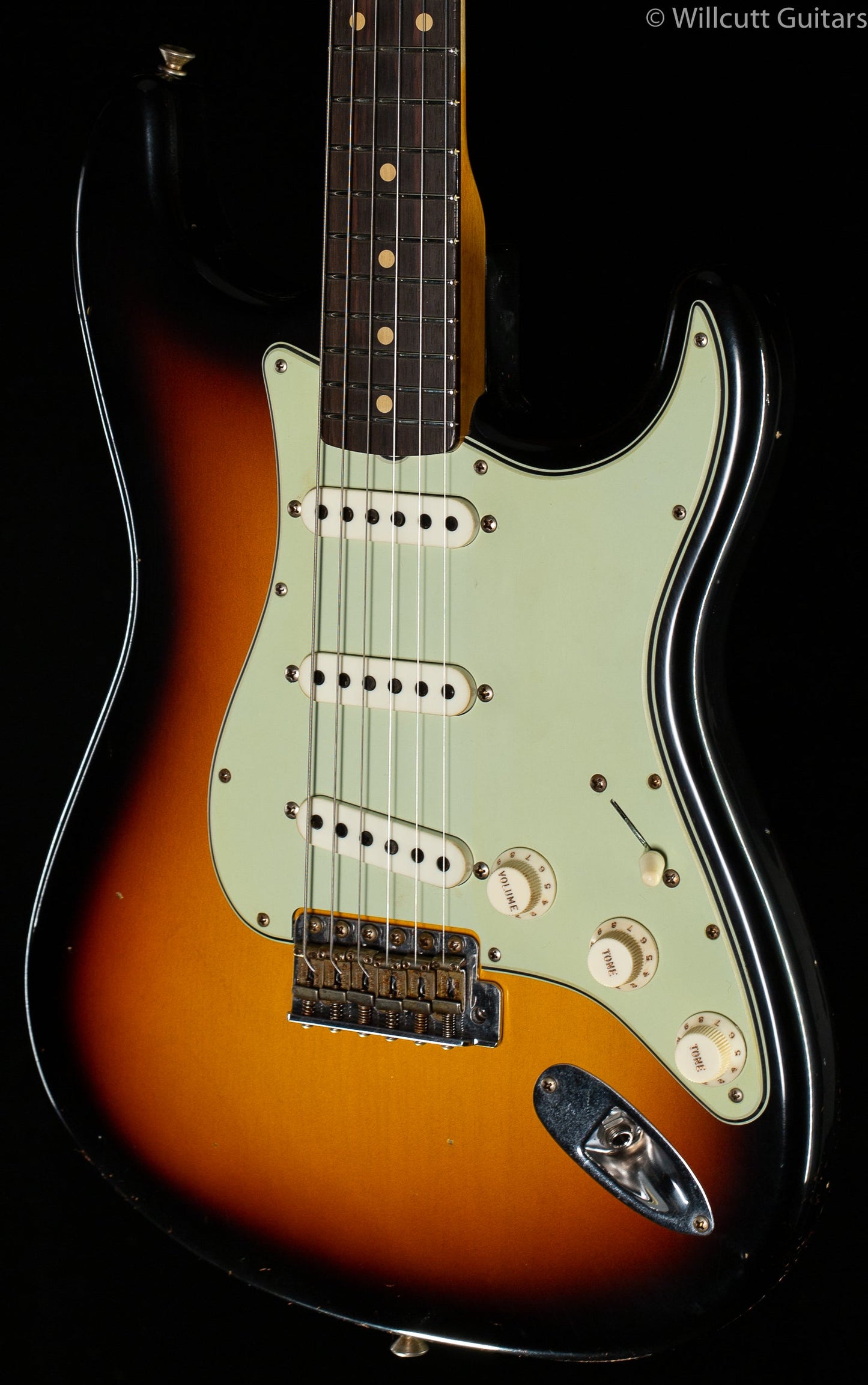 Fender Custom Shop LTD '62/'63 Stratocaster Journeyman Relic Faded Aged 3-Color Sunburst Rosewood Fingerboard