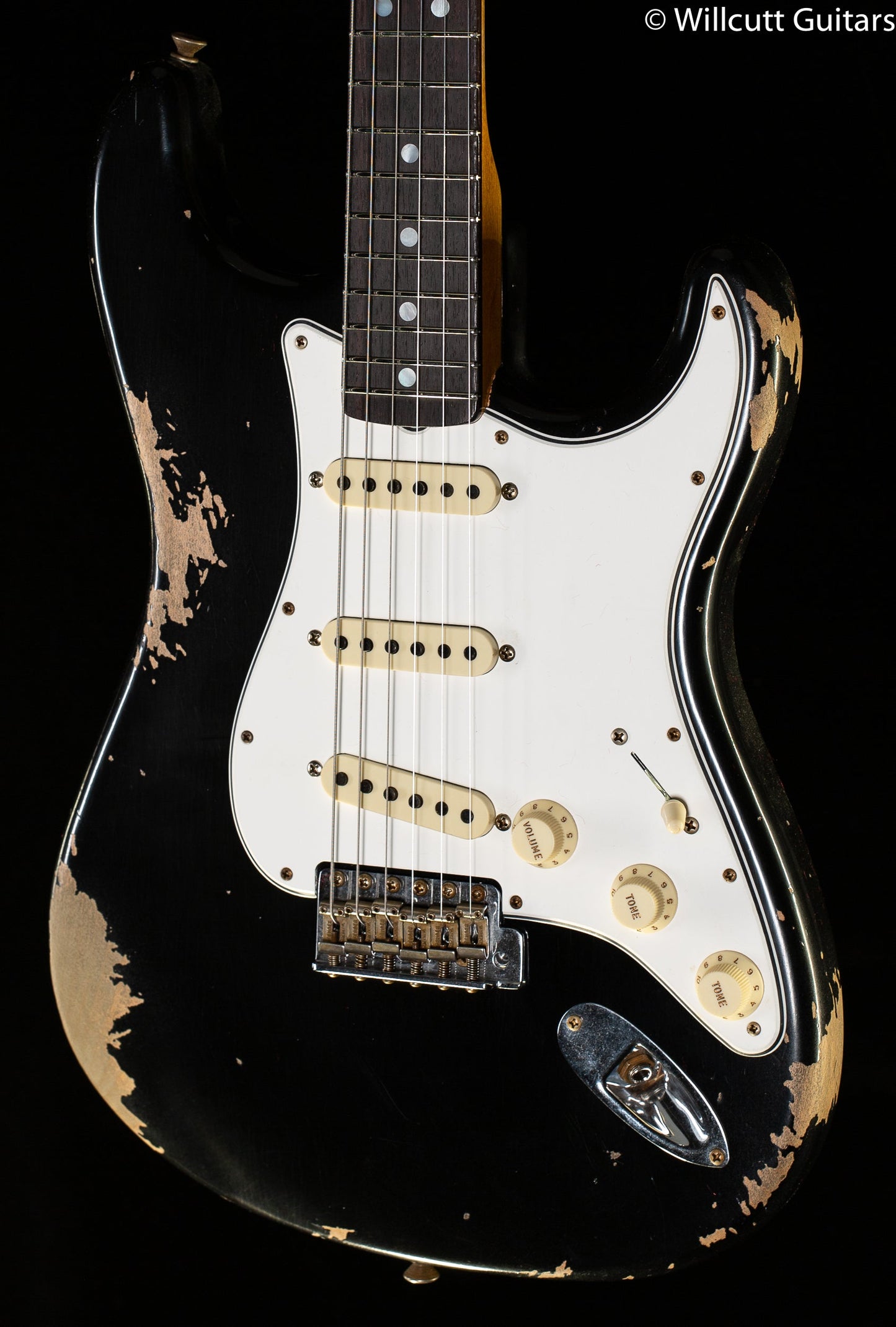Fender 1967 Stratocaster Heavy Relic Rosewood Fingerboard Aged Black