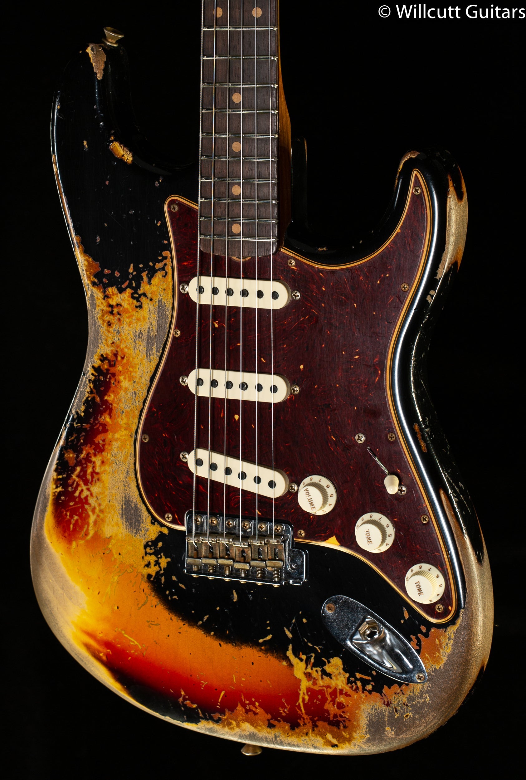 Fender Custom Shop LTD Roasted 1961 Stratocaster Super Heavy Relic Black/3-Tone Sunburst