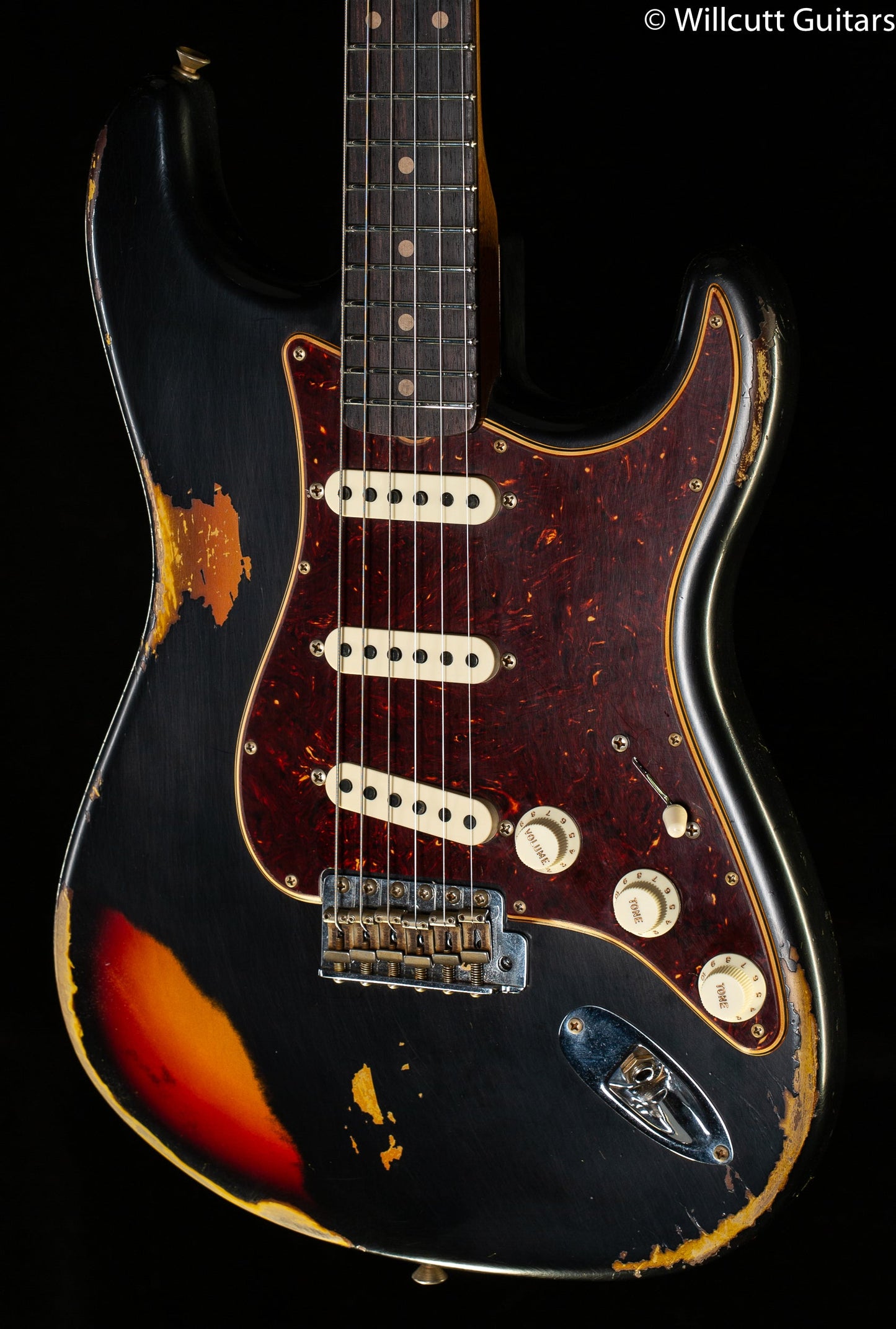Fender Custom Shop LTD Roasted 1961 Stratocaster Super Heavy Relic Black/3-Tone Sunburst