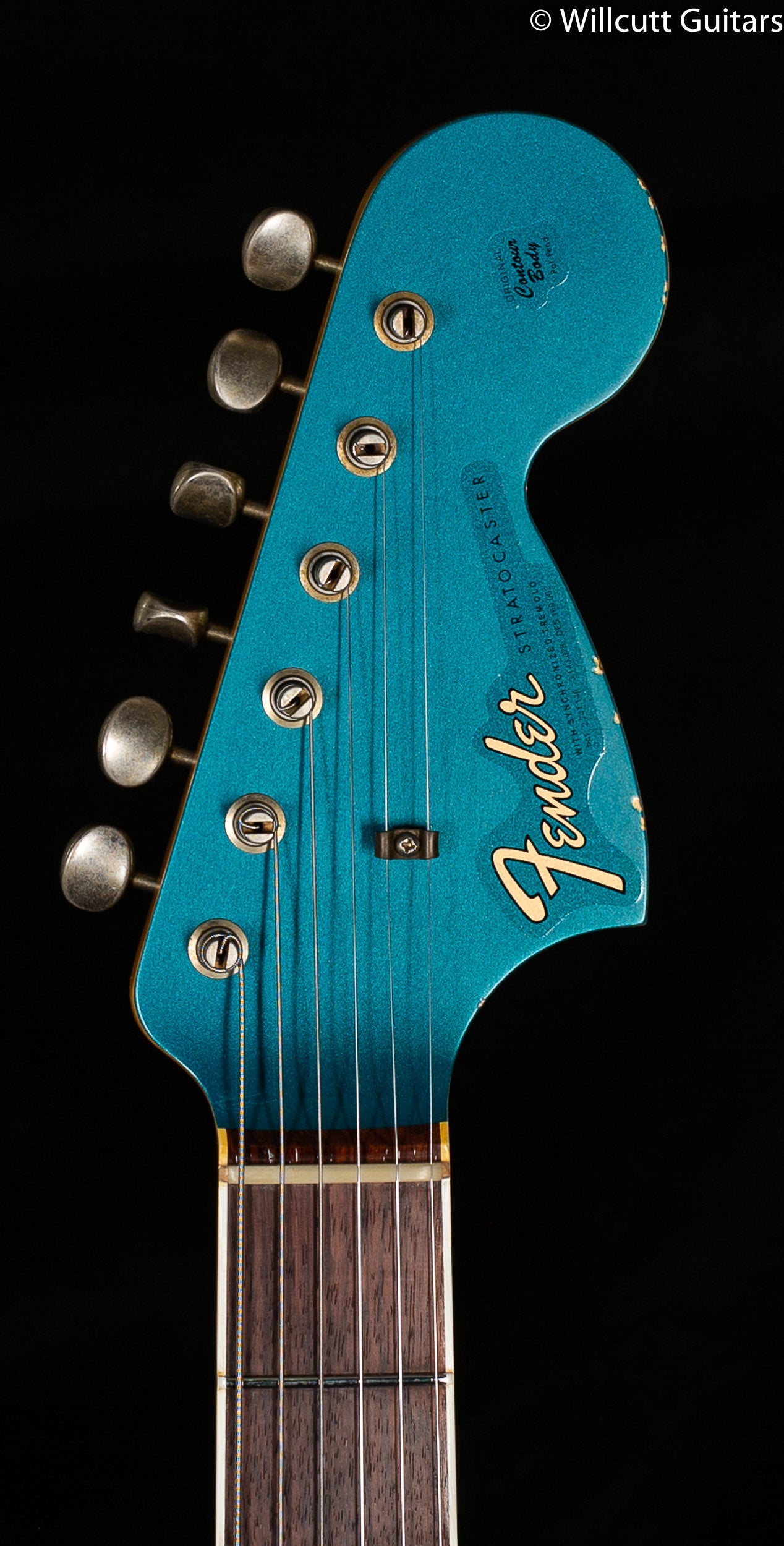 Fender Custom Shop LIMITED EDITION 1967 STRATOCASTER® HEAVY RELIC® AGED OCEAN TURQUOISE OVER 3-COLOR SUNBURST (057)