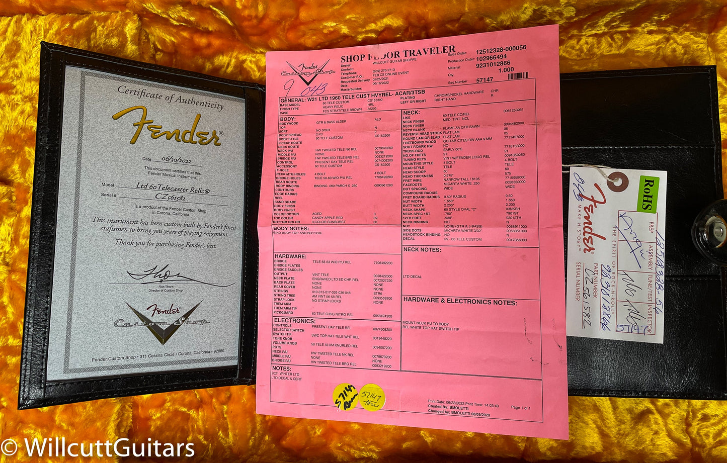 Fender Custom Shop LTD Edition 1960 Telecaster Heavy Relic Aged Candy Apple Red/3-Tone Sunburst (582)