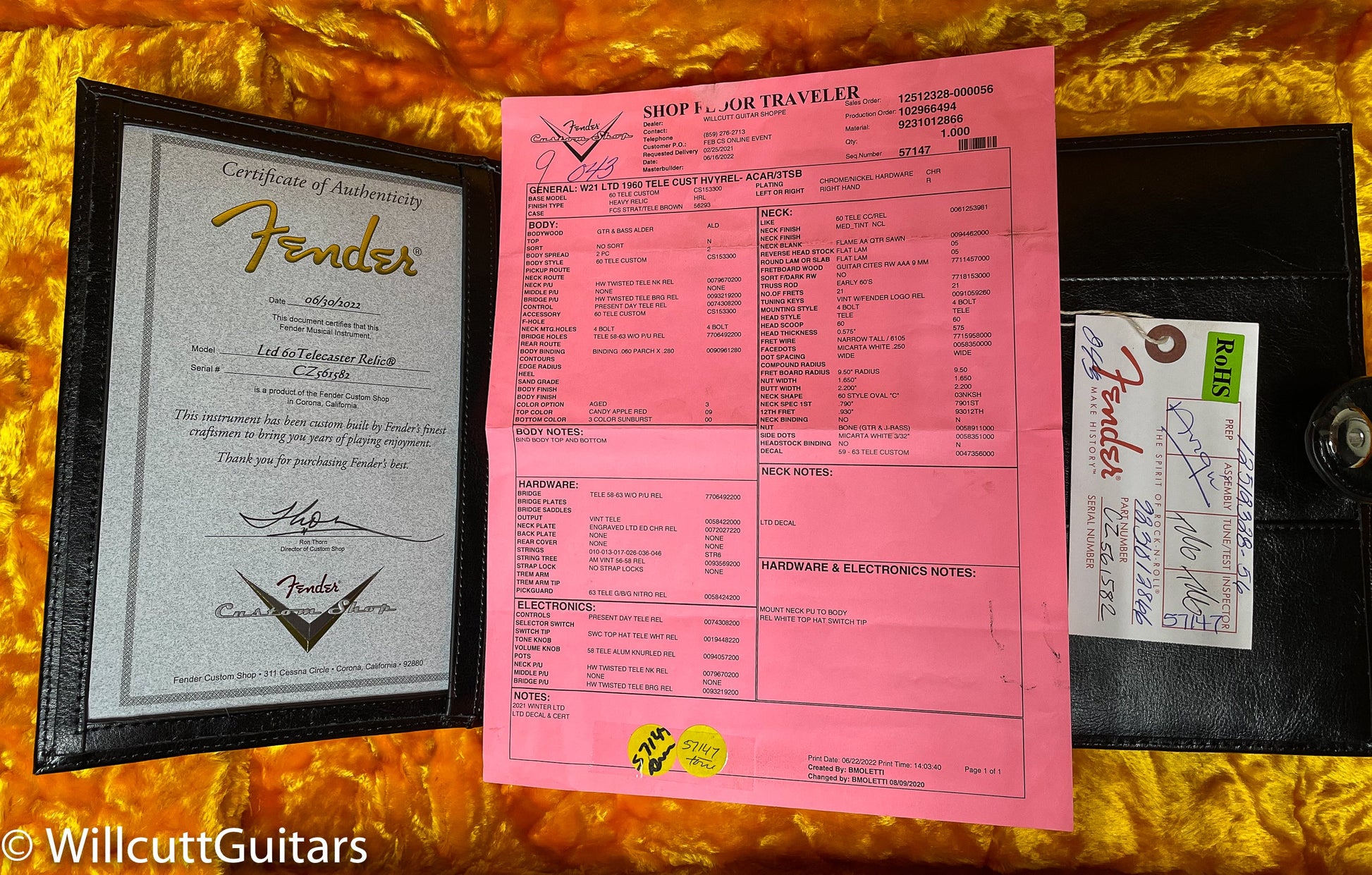 Fender Custom Shop LTD Edition 1960 Telecaster Heavy Relic Aged Candy Apple Red/3-Tone Sunburst (582)