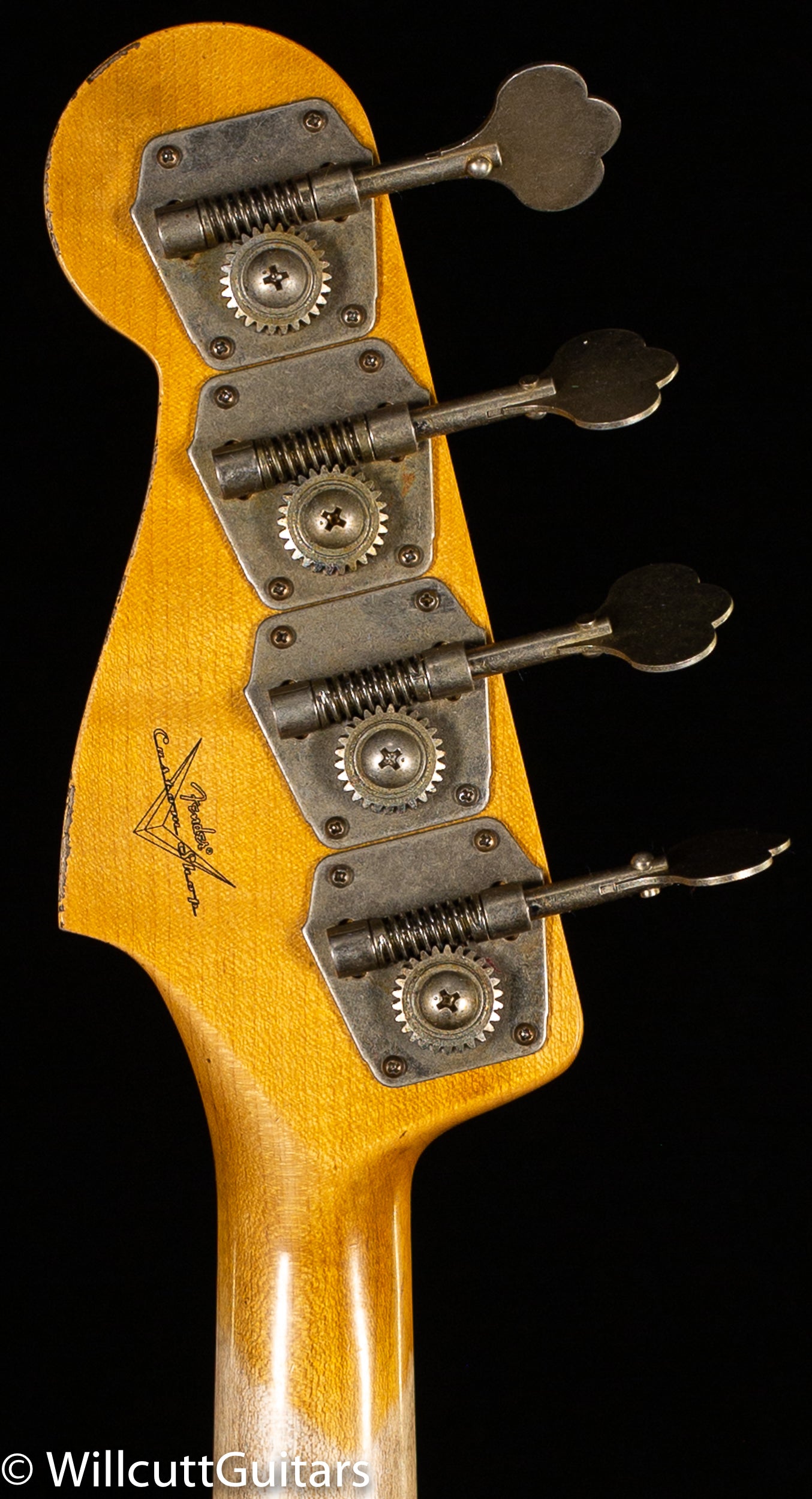 Fender Custom Shop 1962 Jazz Bass Relic 3-Tone Sunburst (112)