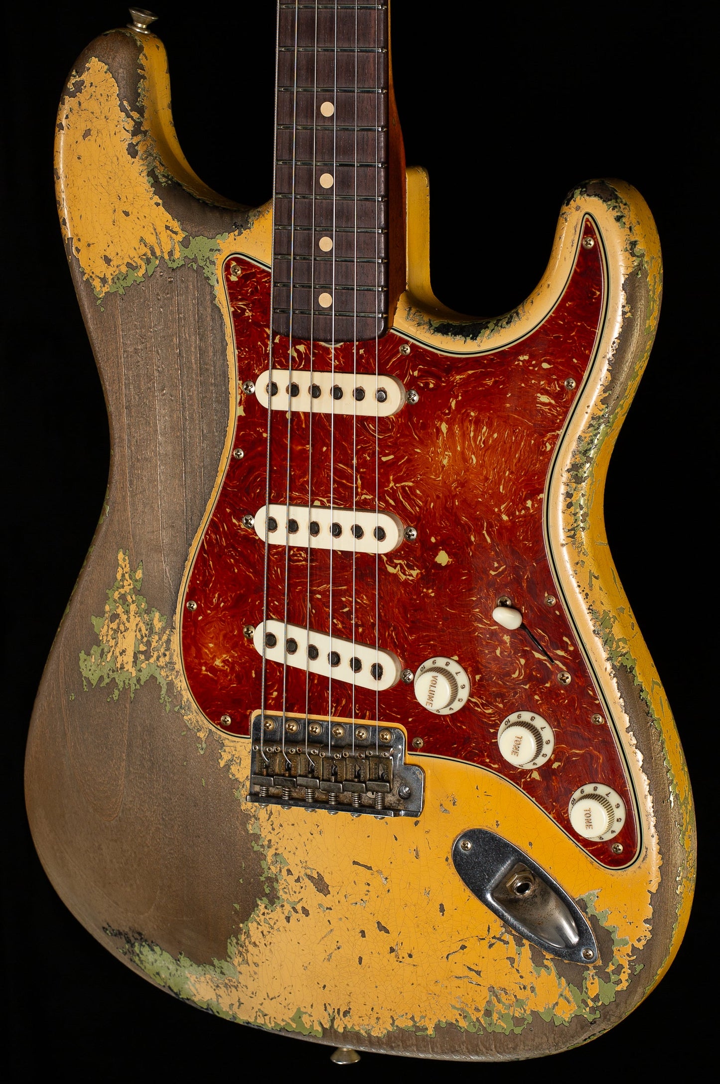 Fender Custom Shop Masterbuilt Dennis Galuszka 1961 Stratocaster Heavy Relic Desert Sand over Green over Black (031)