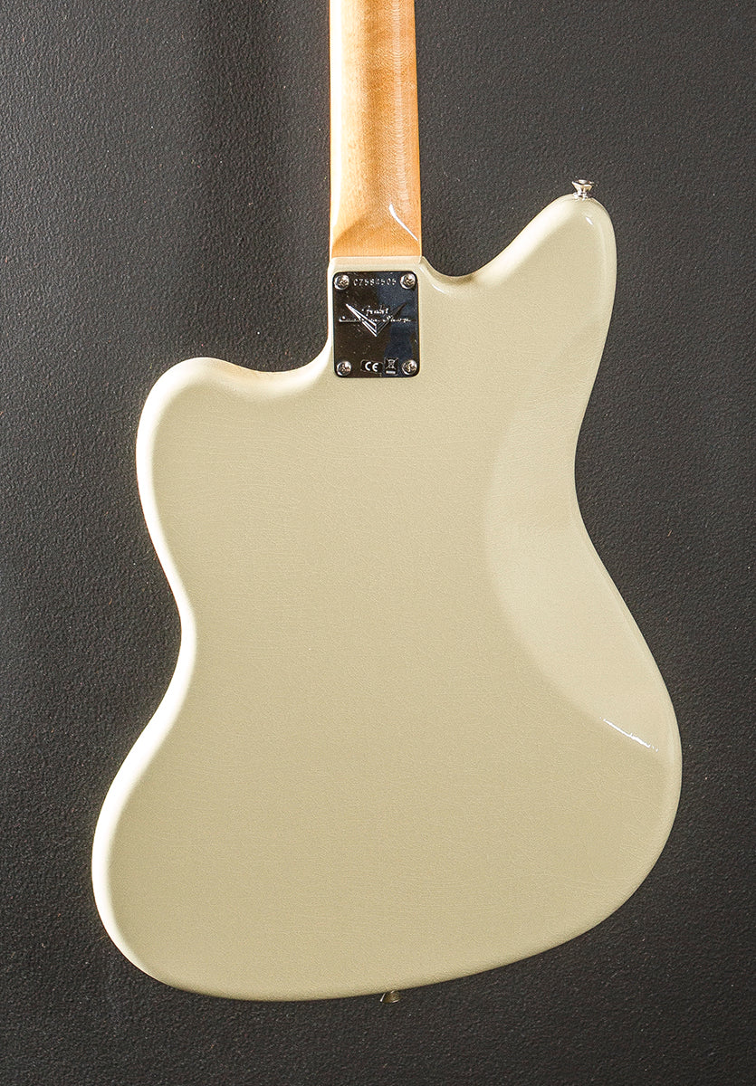 1967 Deluxe Closet Classic Jazzmaster