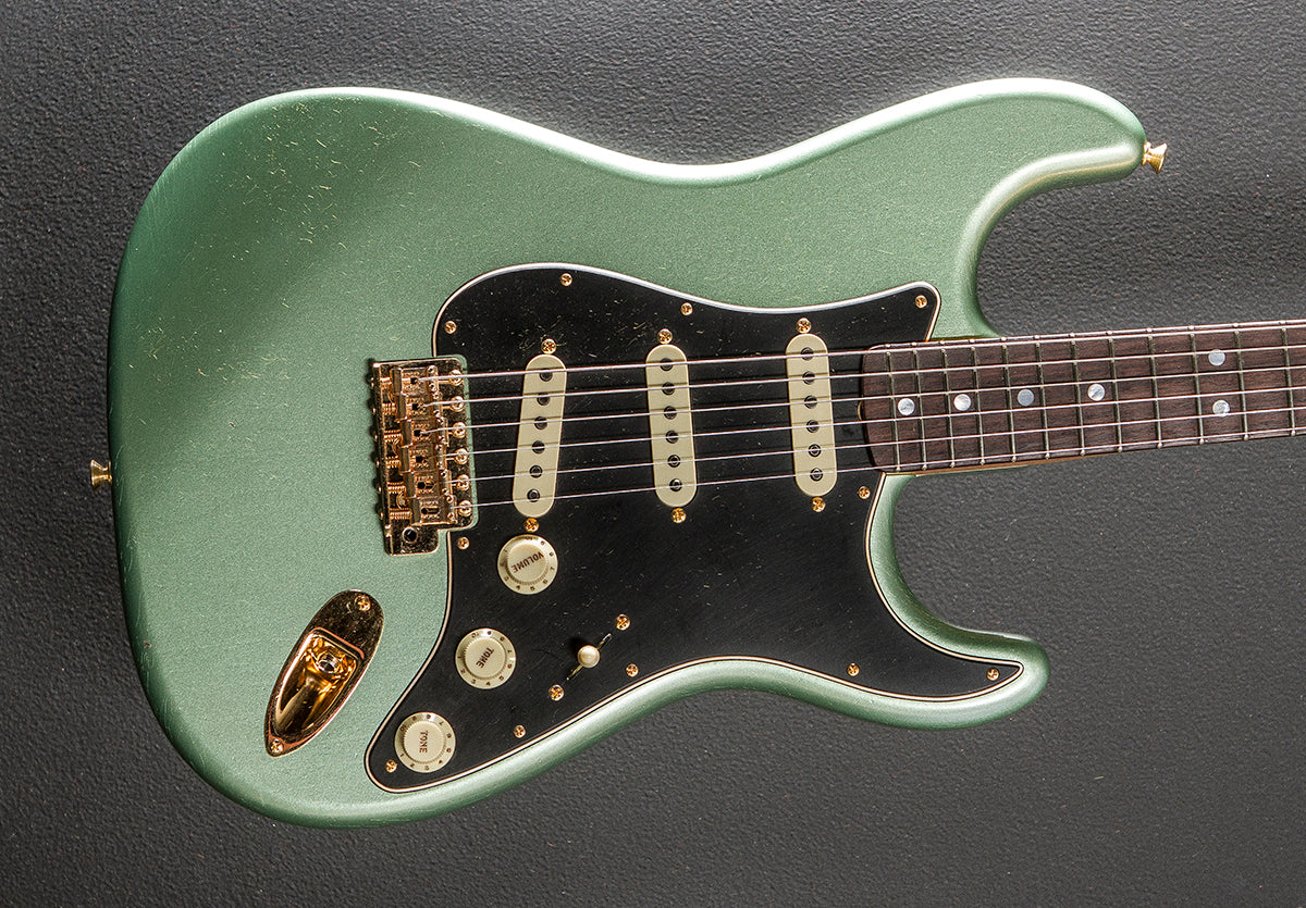 Limited Edition 1965 Dual Mag Journeyman Relic Strat