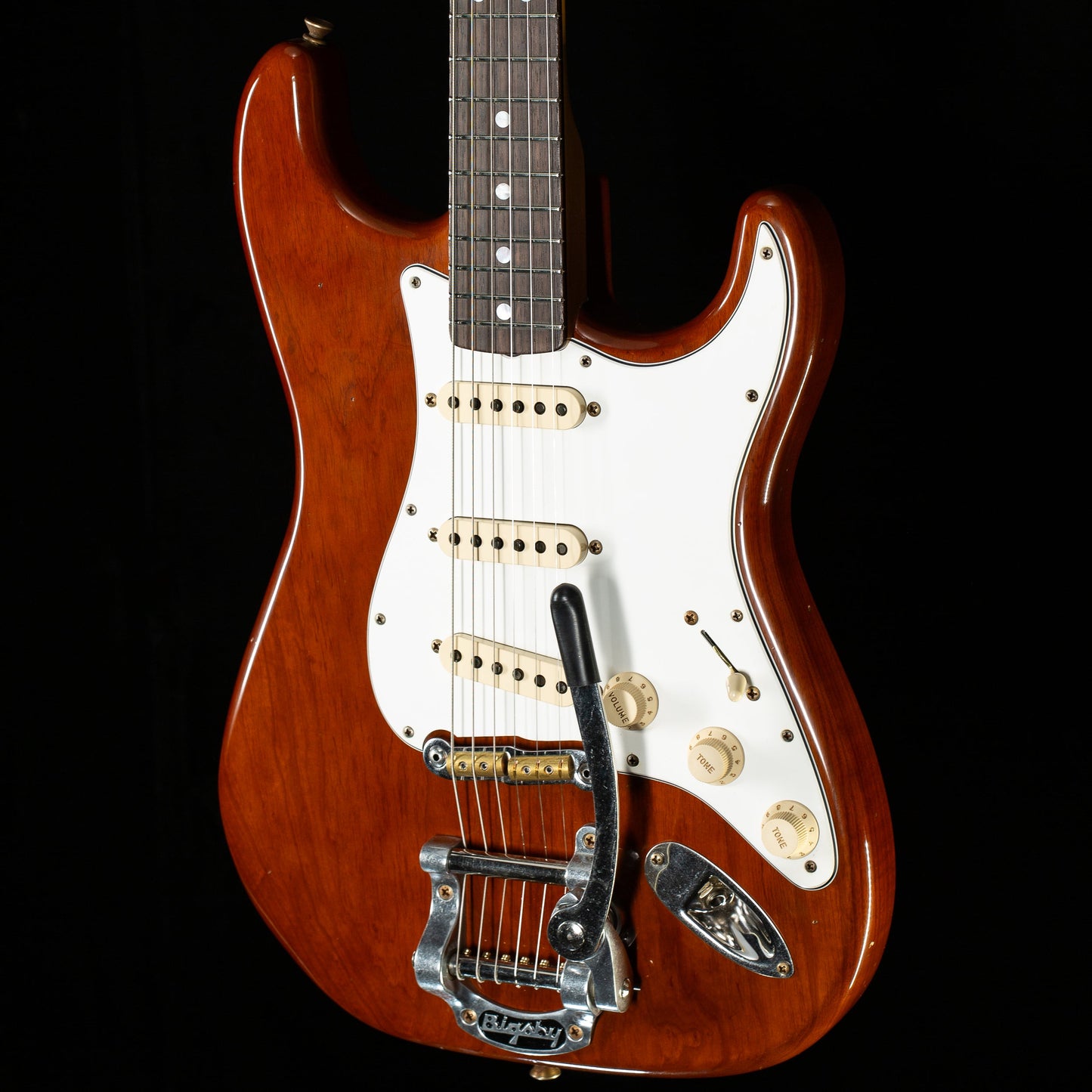 Fender Custom Shop LTD Bigsby Stratocaster Journeyman Relic Walnut (304)