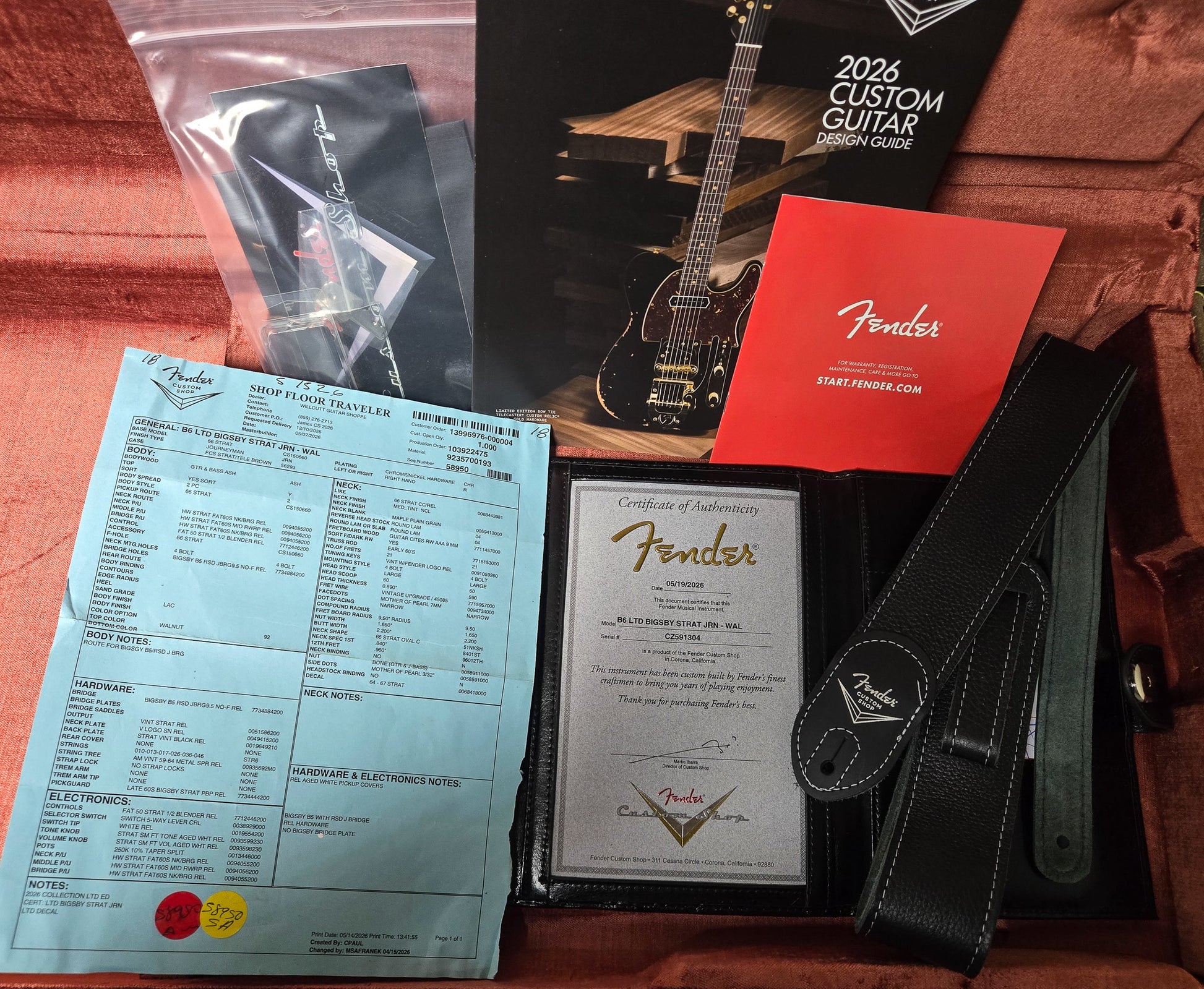 Fender Custom Shop LTD Bigsby Stratocaster Journeyman Relic Walnut (304)