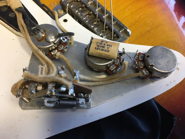 SOLD - Vintage Fender Stratocaster – USA 1958