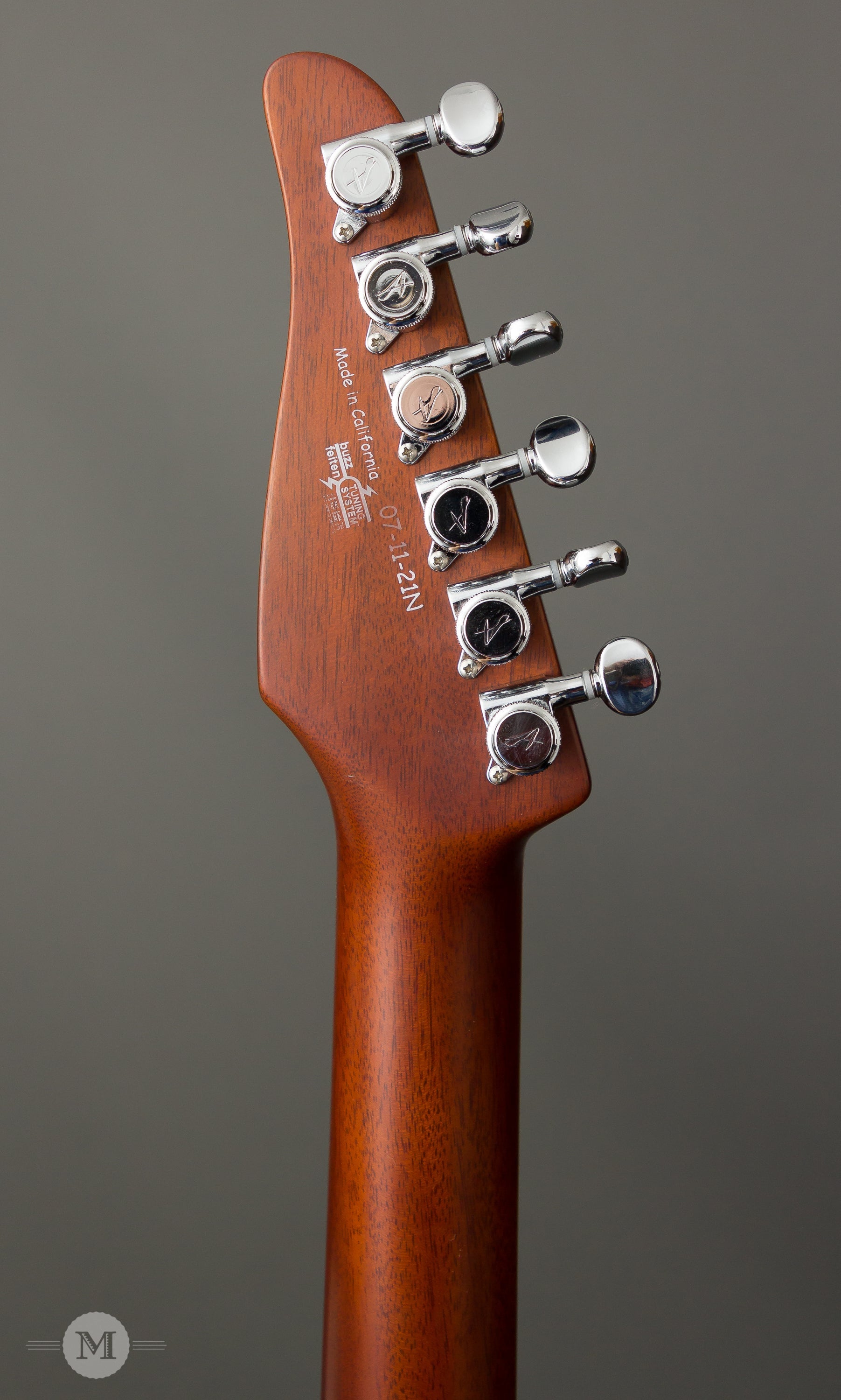 Tom Anderson Electric Guitars - Cobra T - Black w/Scrape Binding