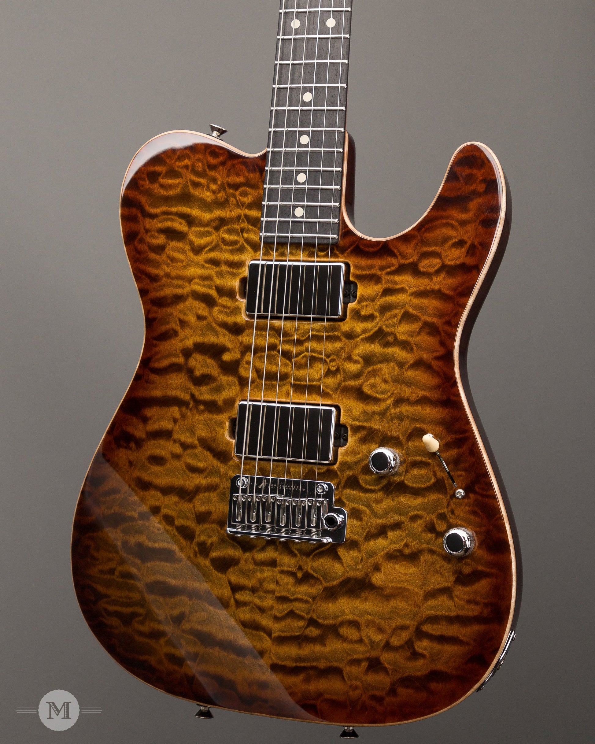 Tom Anderson Guitars - Cobra T - Light Tiger Eye Burst with Binding