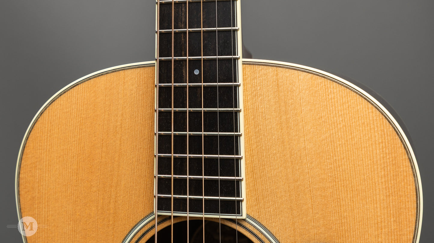 Collings Acoustic Guitars - C10 Deluxe - Old Growth Sitka