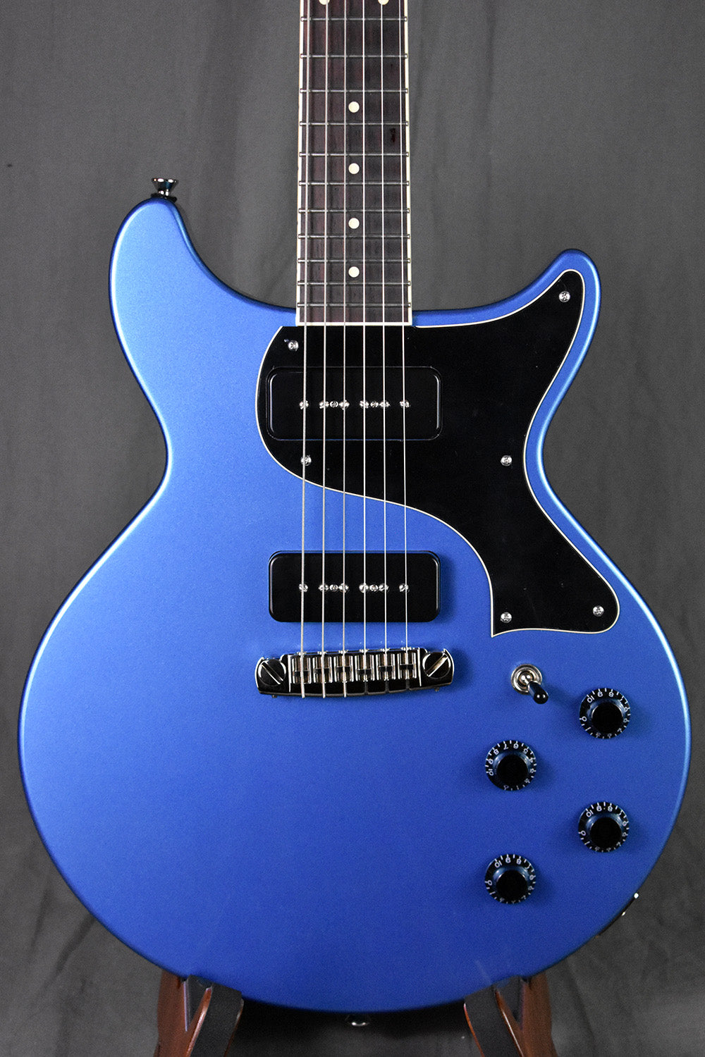 Collings 290 DC Pelham Blue