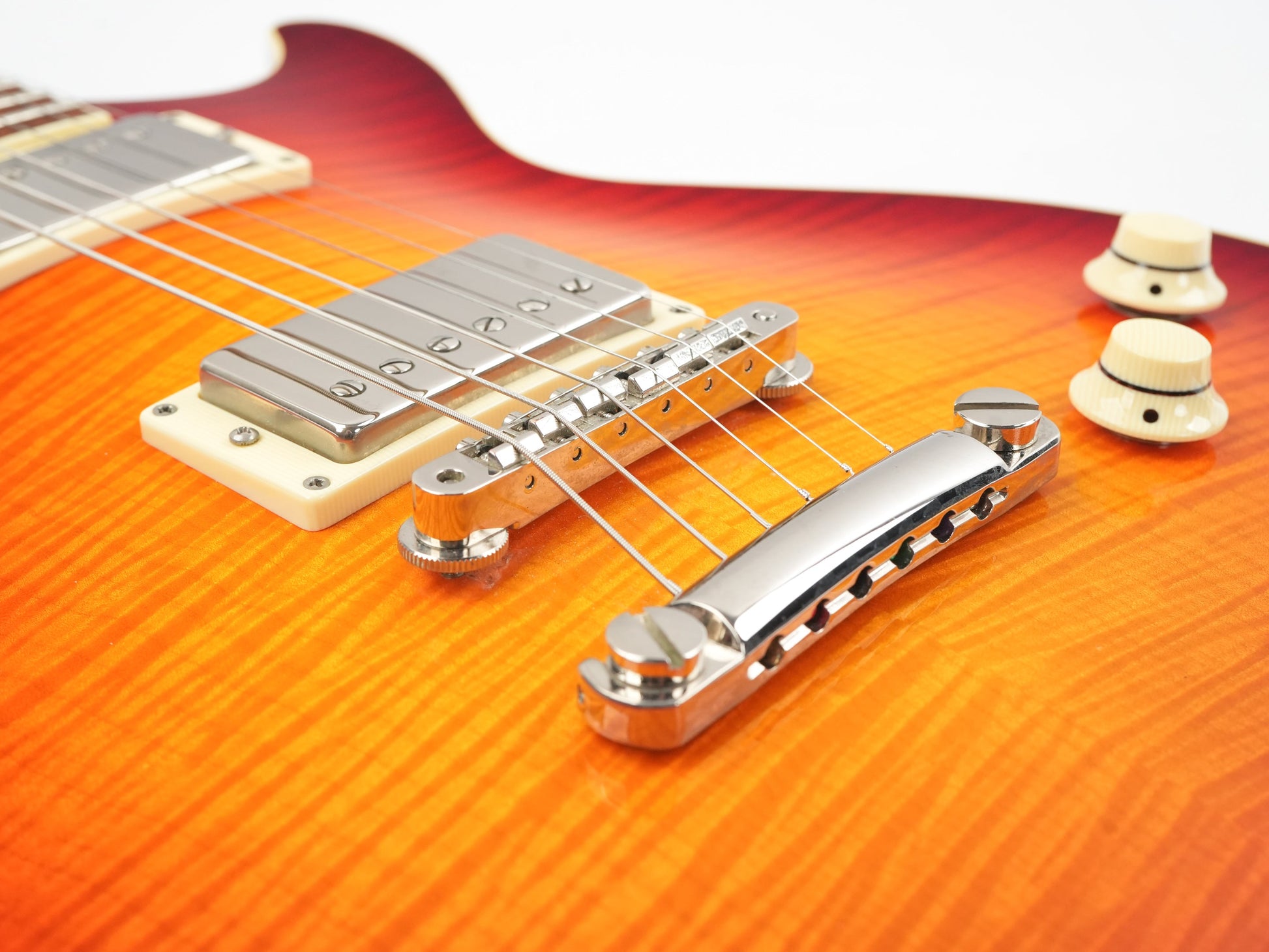 Collings City Limits Deluxe Cherry Sunburst 2012