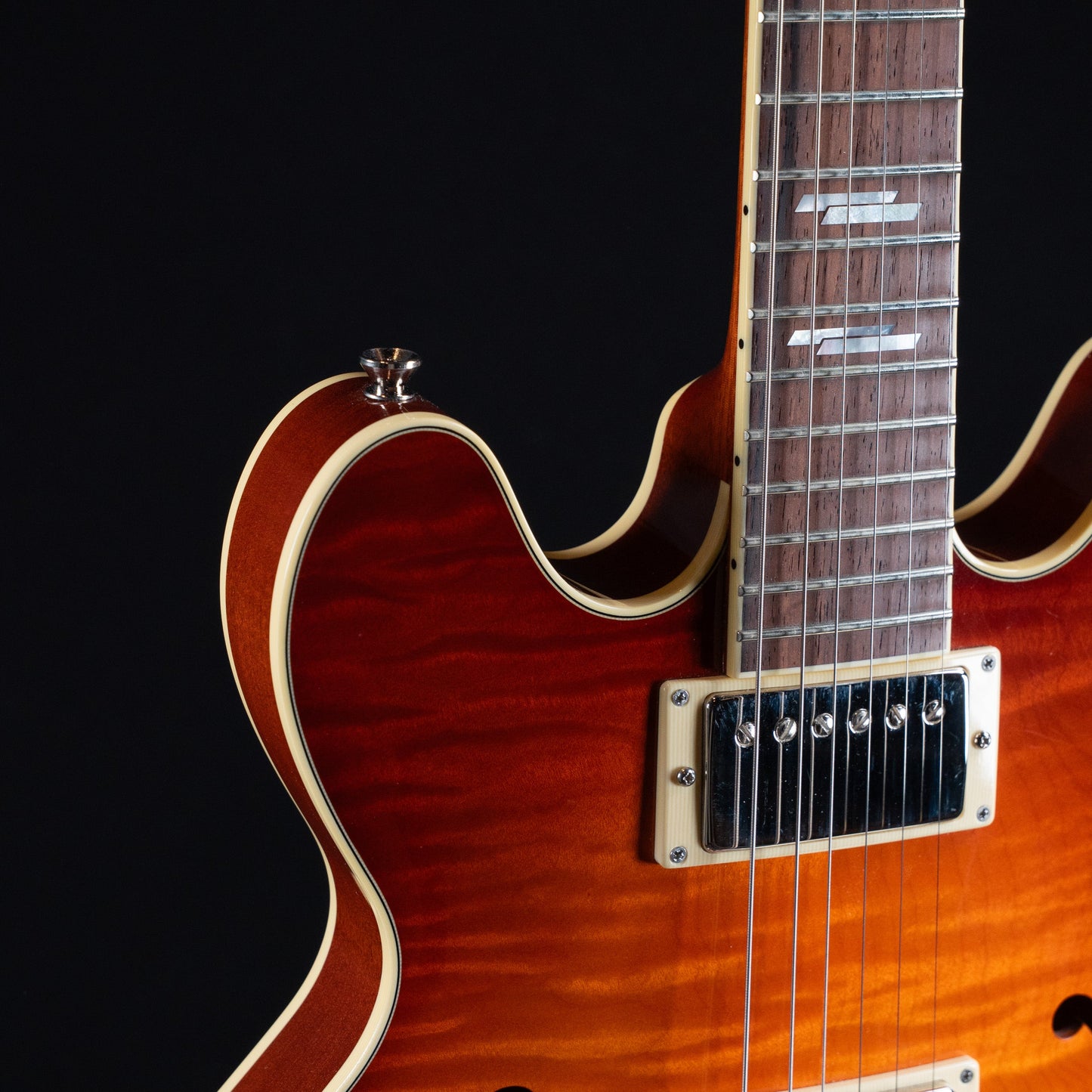 Collings I-35 Deluxe - Iced Tea Sunburst | Preowned 2019
