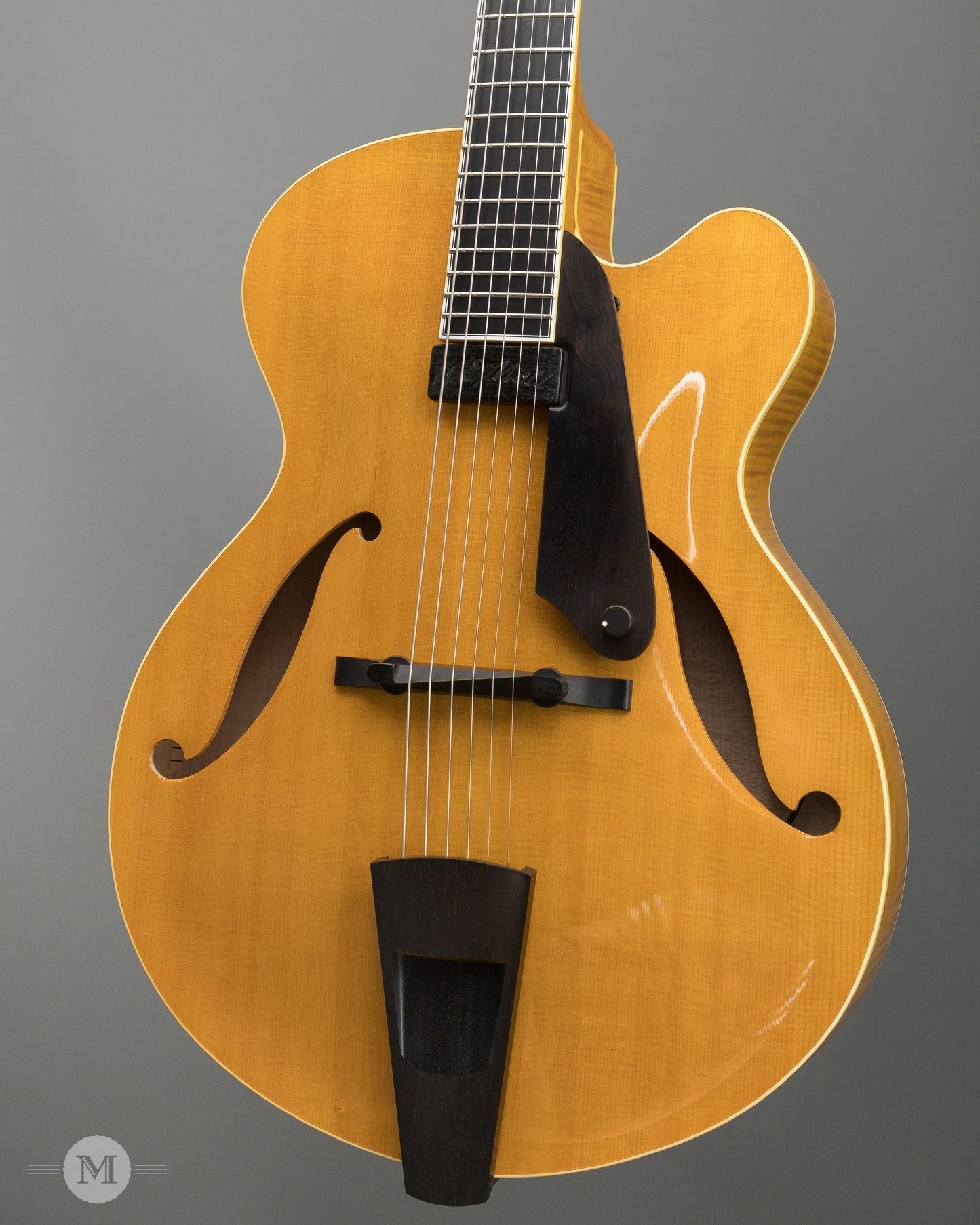 Moll Custom Instruments - 2003 The Classic 16" Archtop - Used