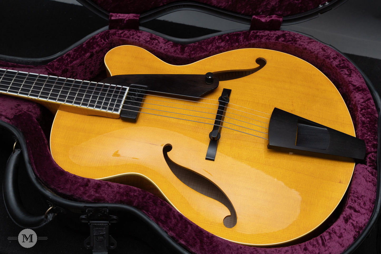 Moll Custom Instruments - 2003 The Classic 16" Archtop - Used