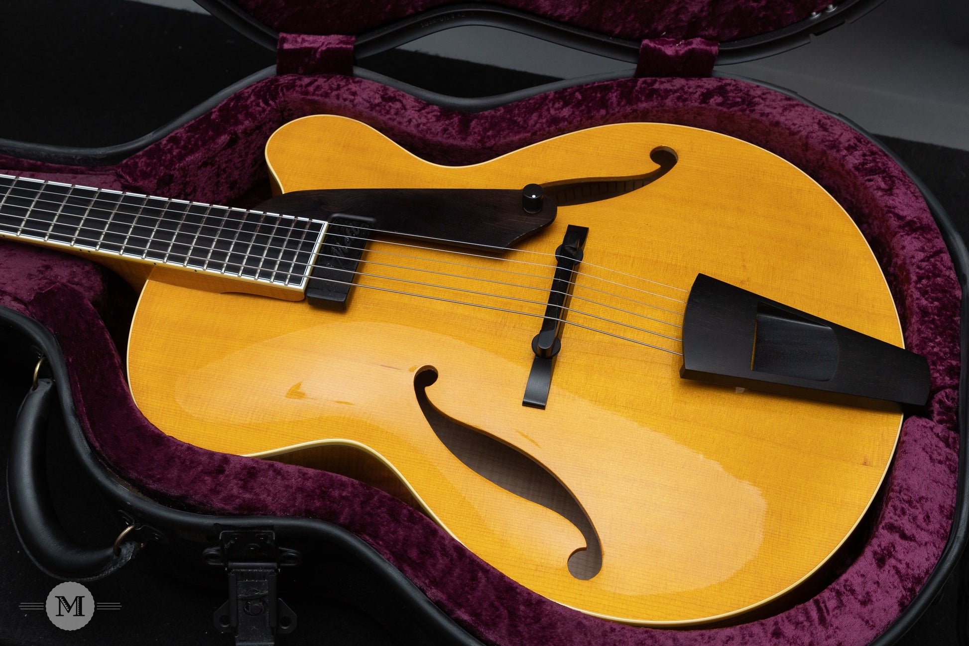 Moll Custom Instruments - 2003 The Classic 16" Archtop - Used