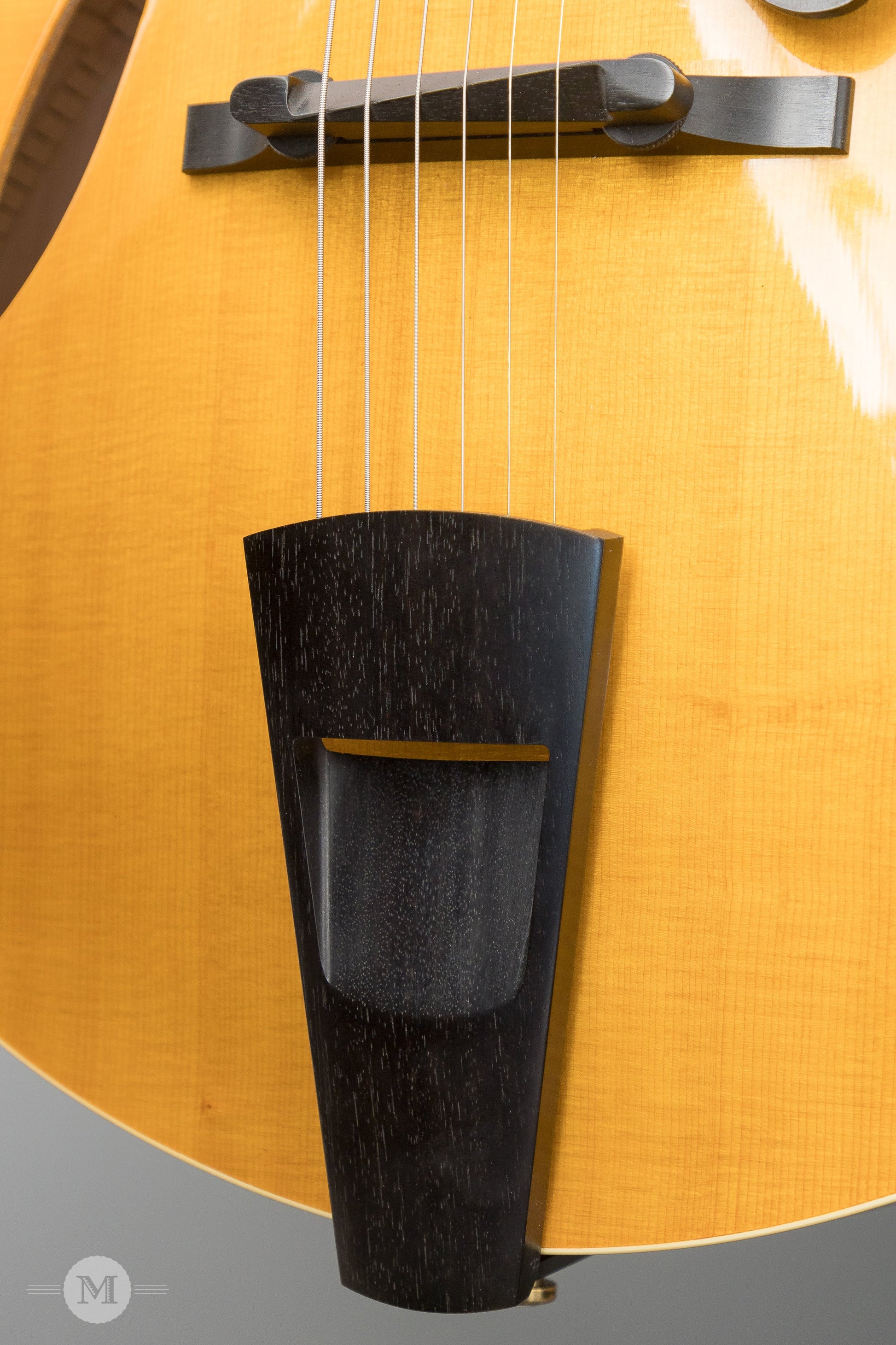 Moll Custom Instruments - 2003 The Classic 16" Archtop - Used