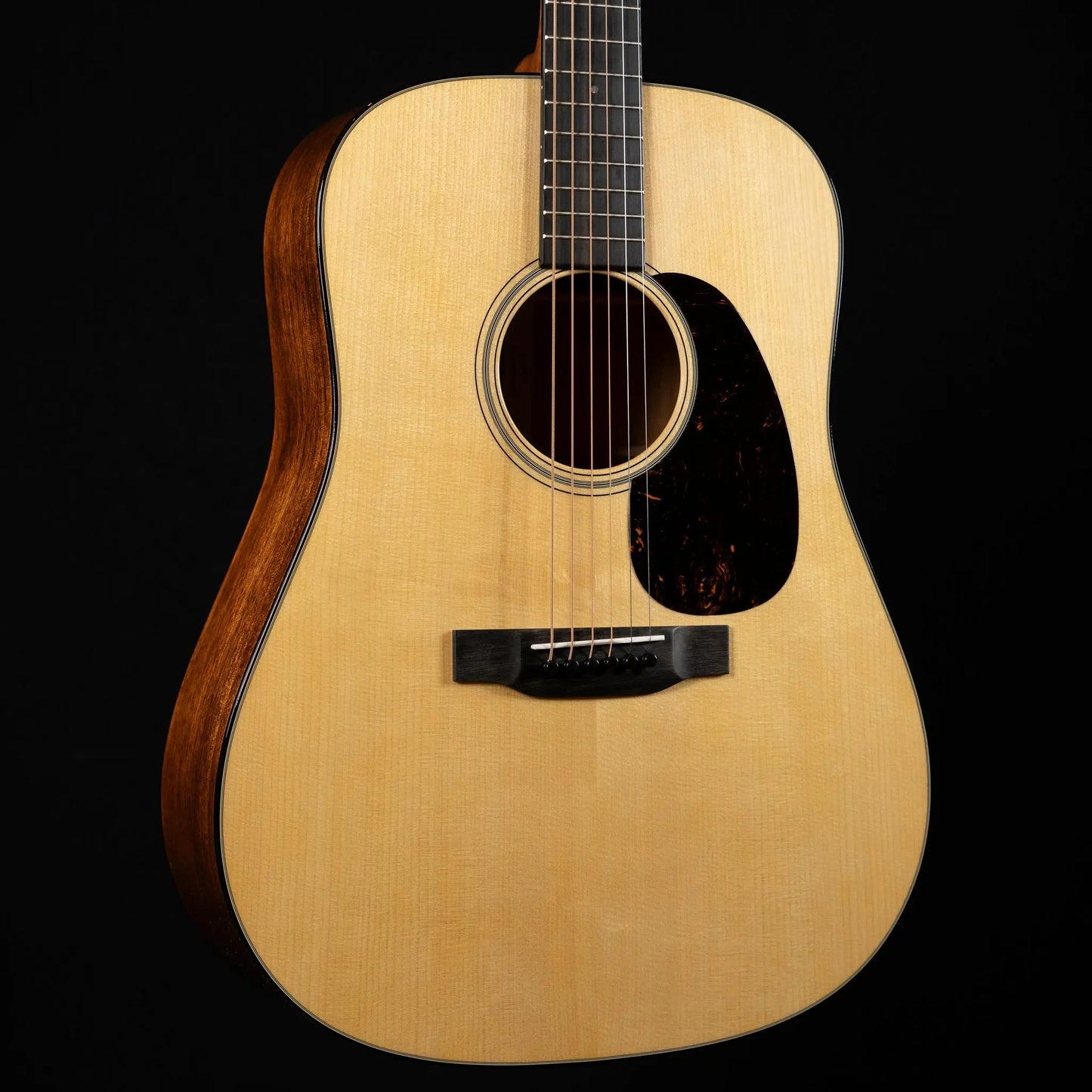 Martin Custom Shop D-18 Dreadnought Acoustic Guitar - Adirondack/Mahogany