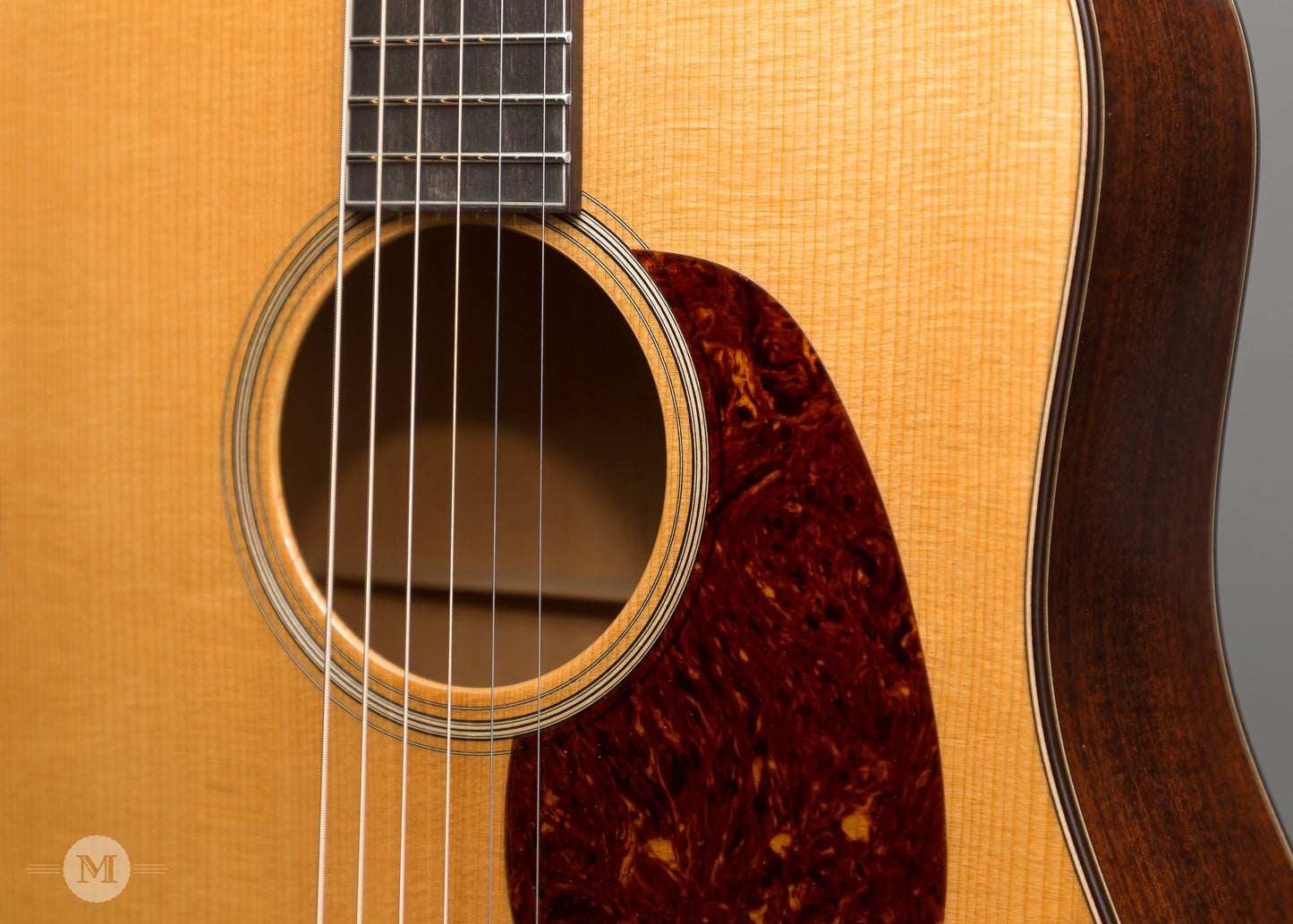 Bourgeois Acoustic Guitars - Aged Tone Series - "The Champ" D - Adirondack