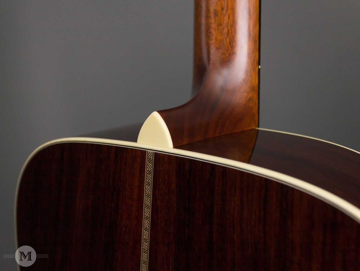 Bourgeois Acoustic Guitars - D - Vintage Shade Top