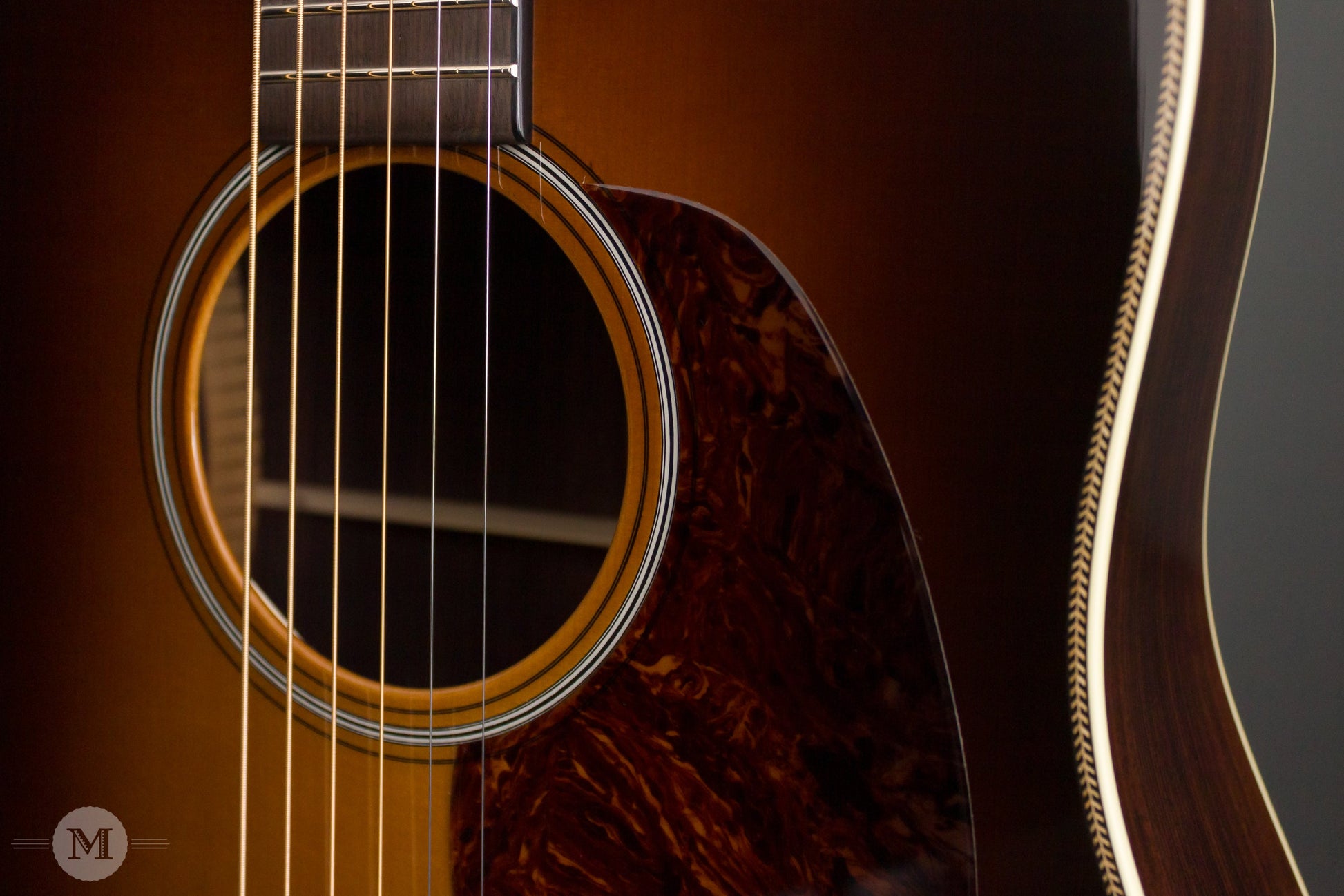 Bourgeois Acoustic Guitars - D - Vintage Shade Top
