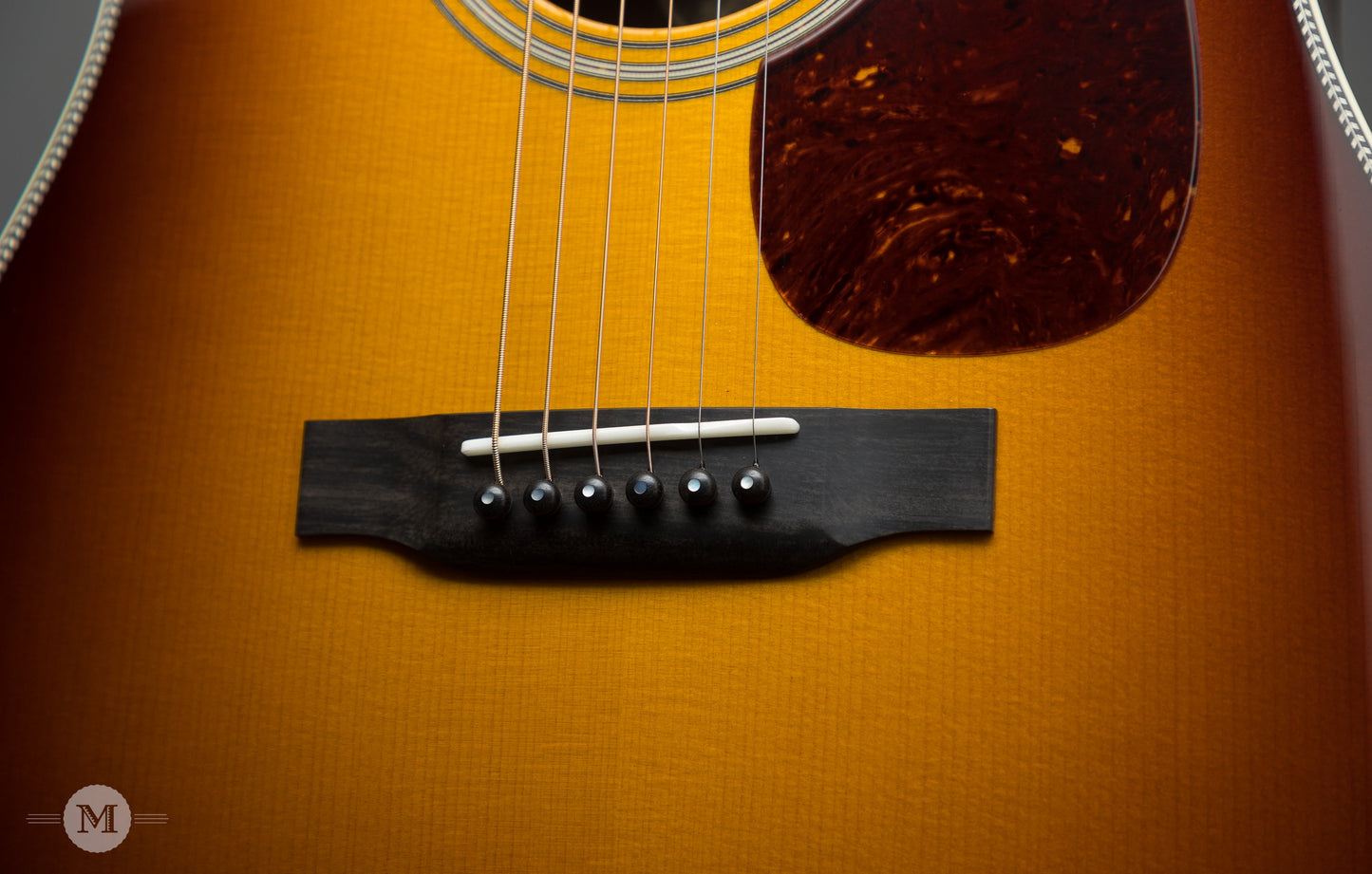 Collings Acoustic Guitars - D2H A - Adirondack - Sunburst