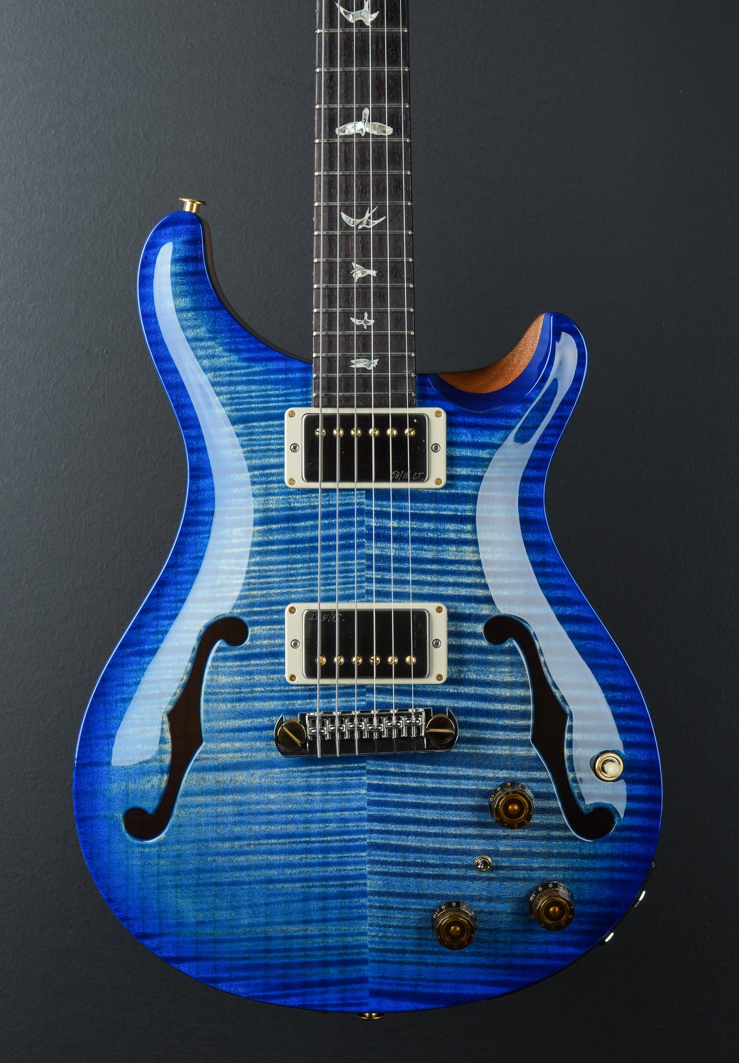 Hollowbody II Piezo 10 Top - Faded Blue Wrap Burst/Natural Middle