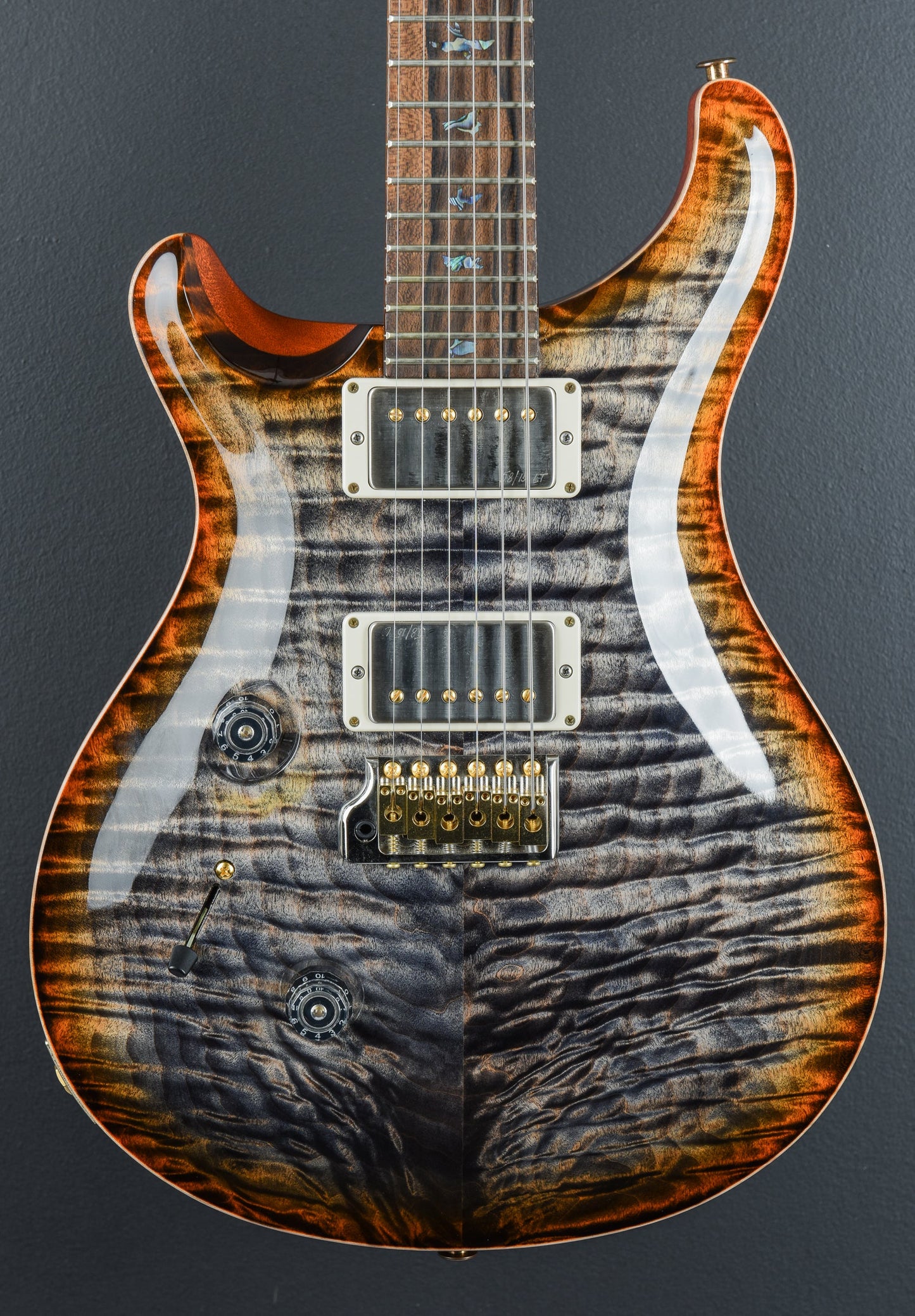 Custom 24 10 Top Left Hand - Burnt Maple Leaf '24