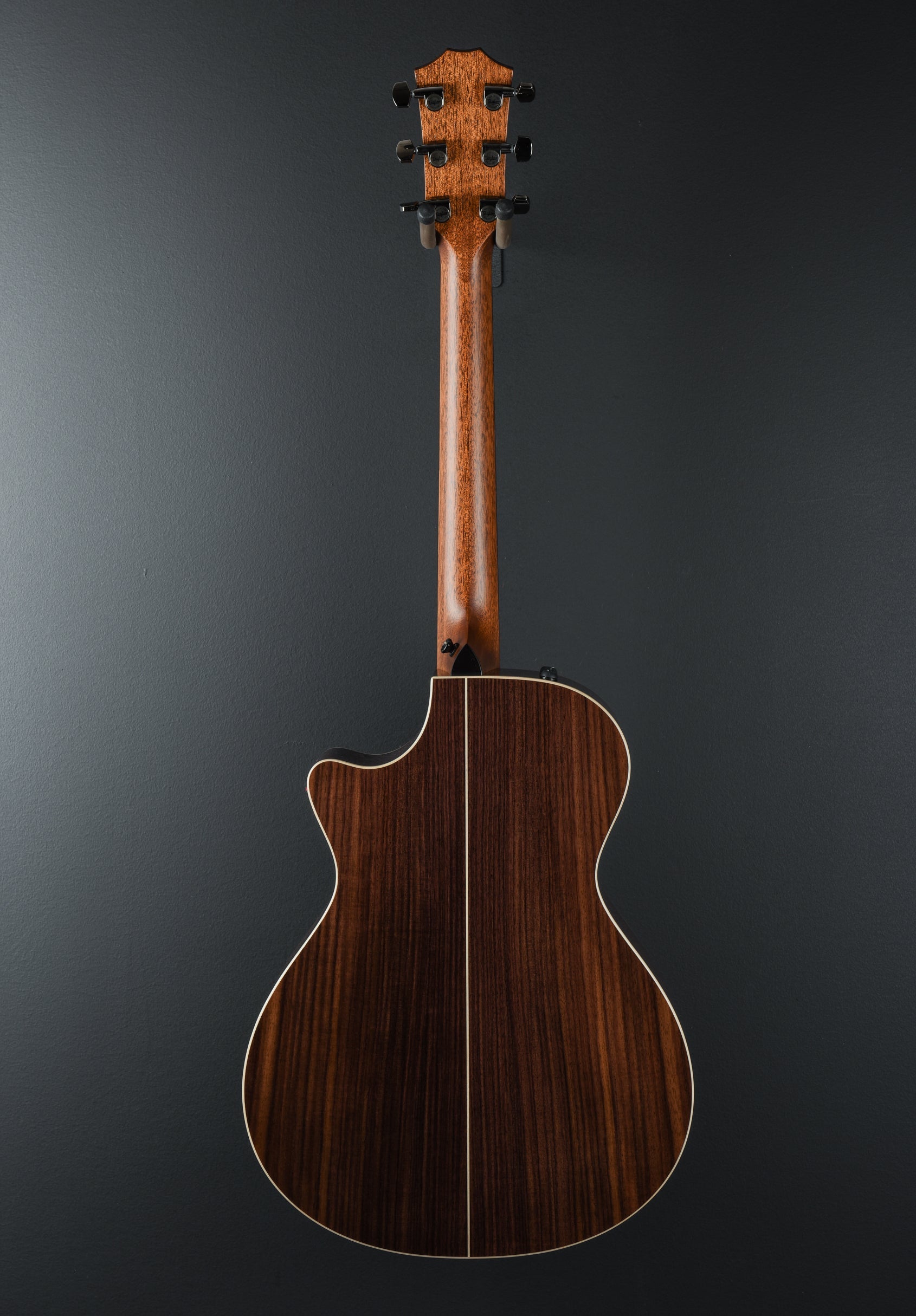 812CE