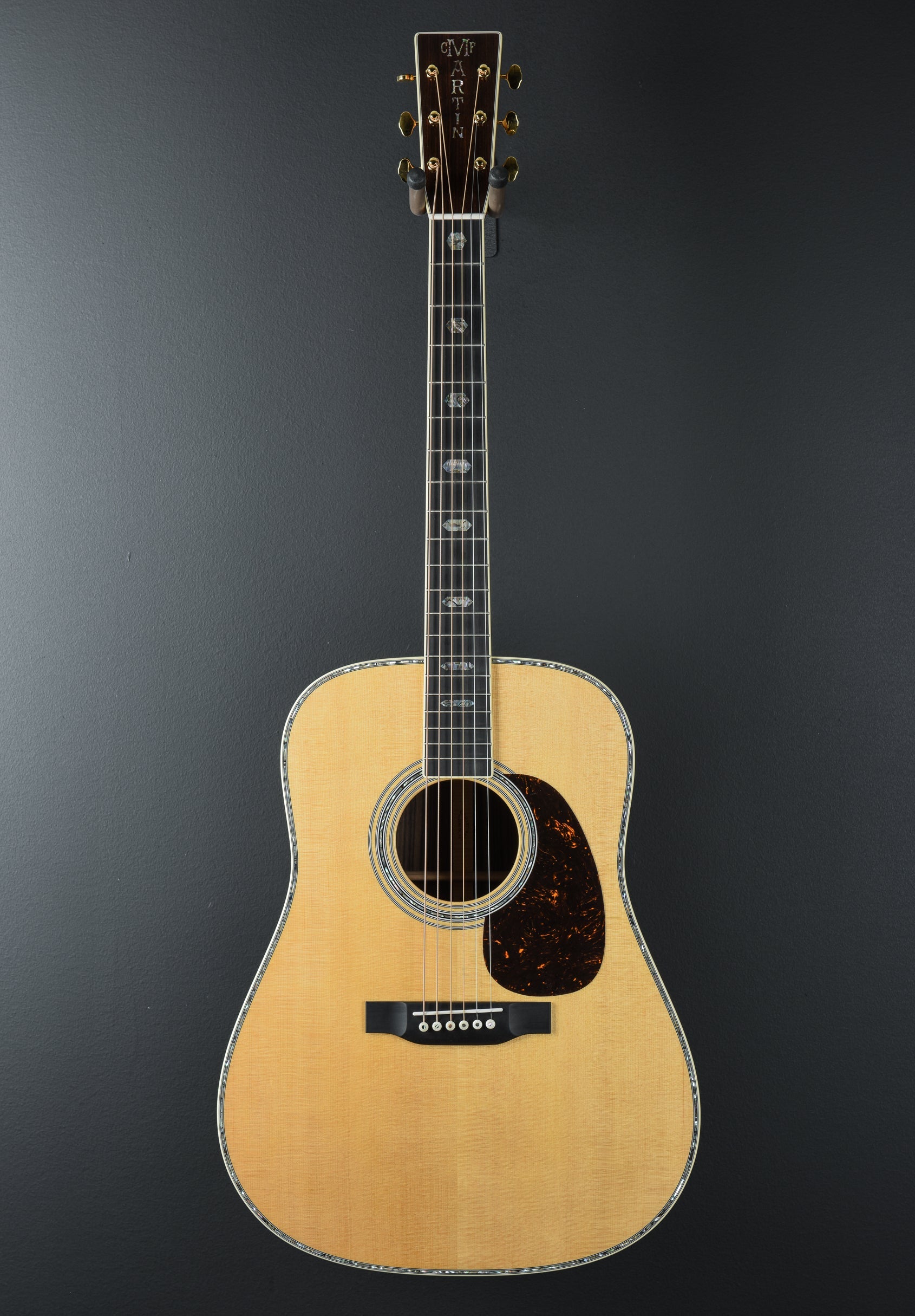 New for 2025 D-41 - Gloss Natural