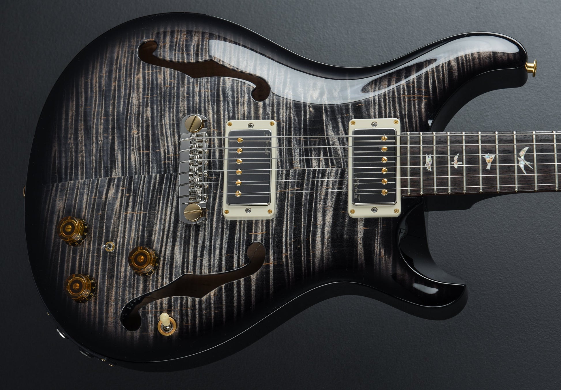 Hollowbody II Piezo 10 Top